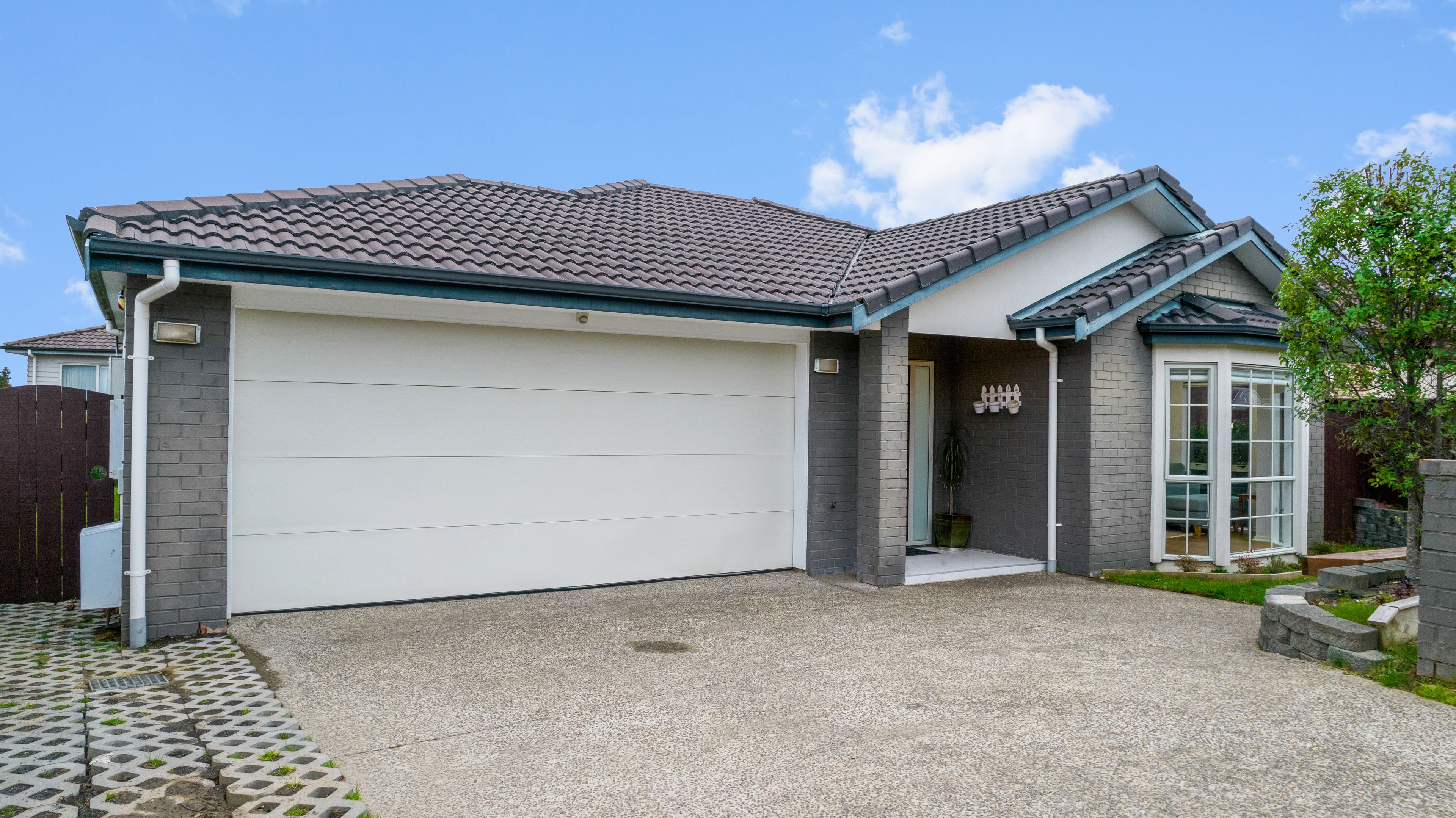 4 Savina Court, Flat Bush, Manukau City