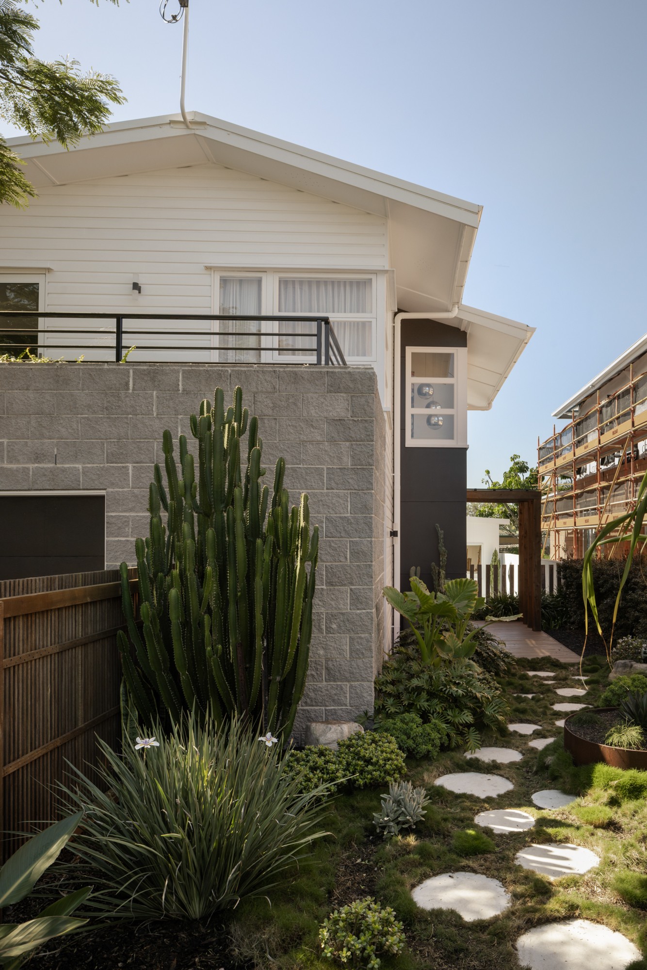 61 Amega Street, Mount Gravatt East, QLD 4122