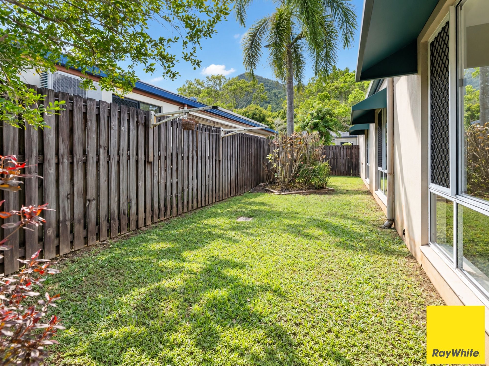 6 Archer Close — photo 23 of 29