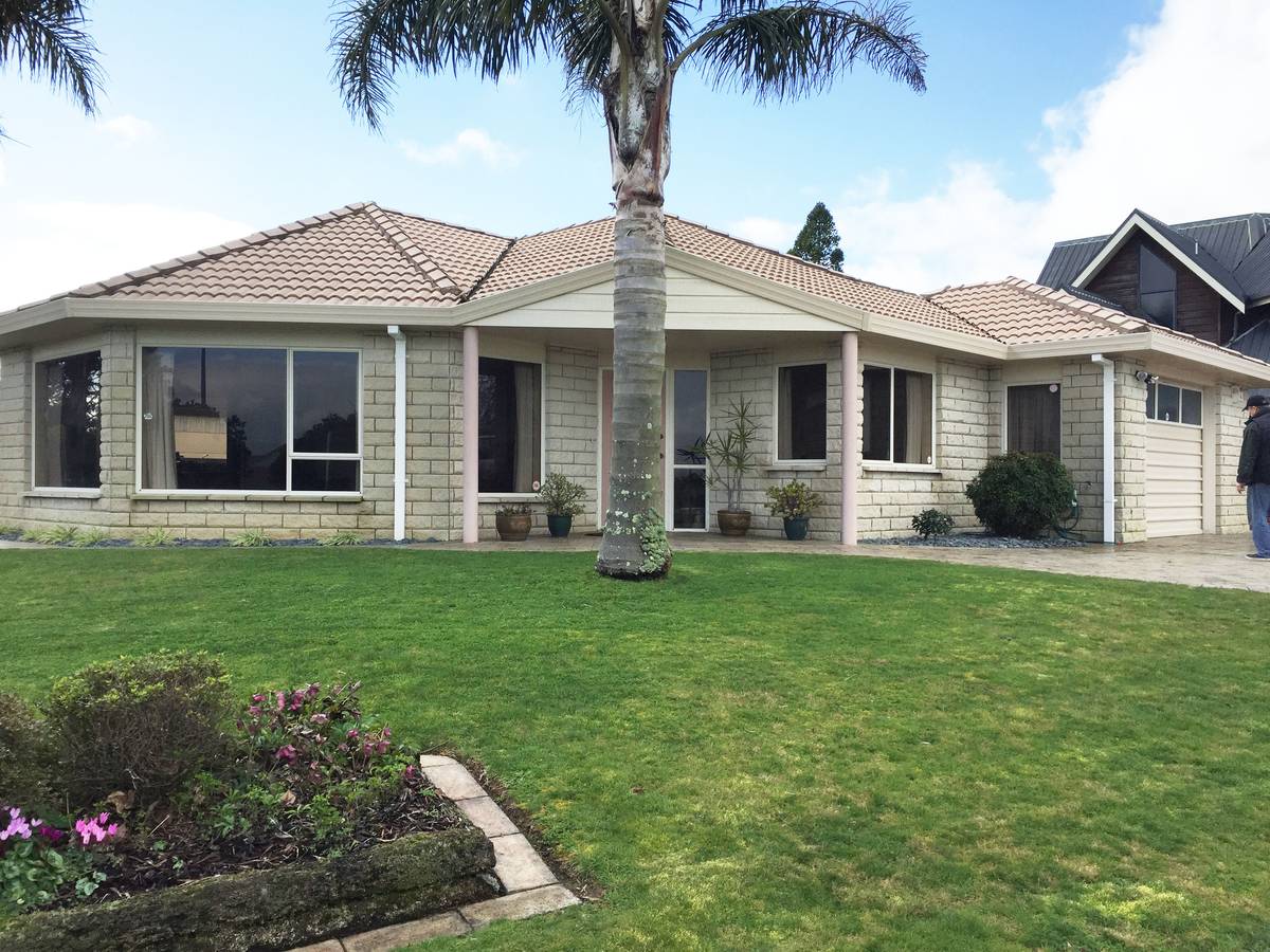 6 Western Height Drive, Western Heights, Hamilton City Real Estate Ray White New Zealand