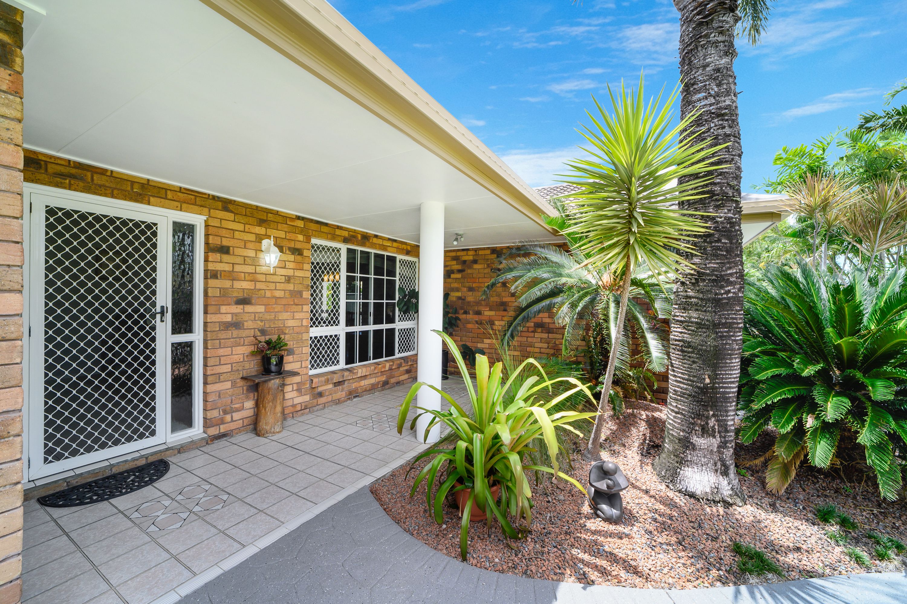 35 Whitsunday Drive, Kirwan, QLD 4817