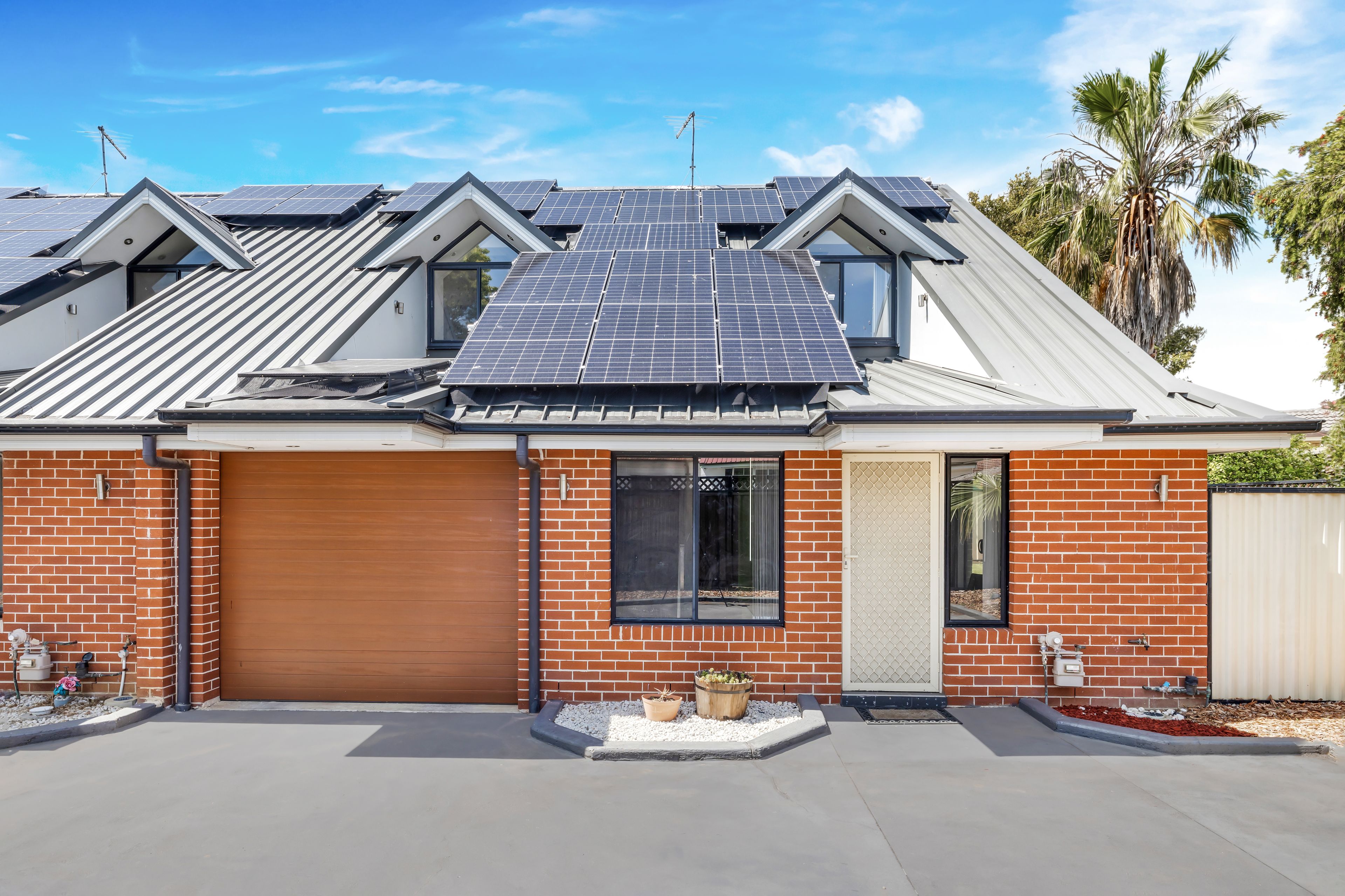 18 Hobart Street, Oxley Park NSW 2760