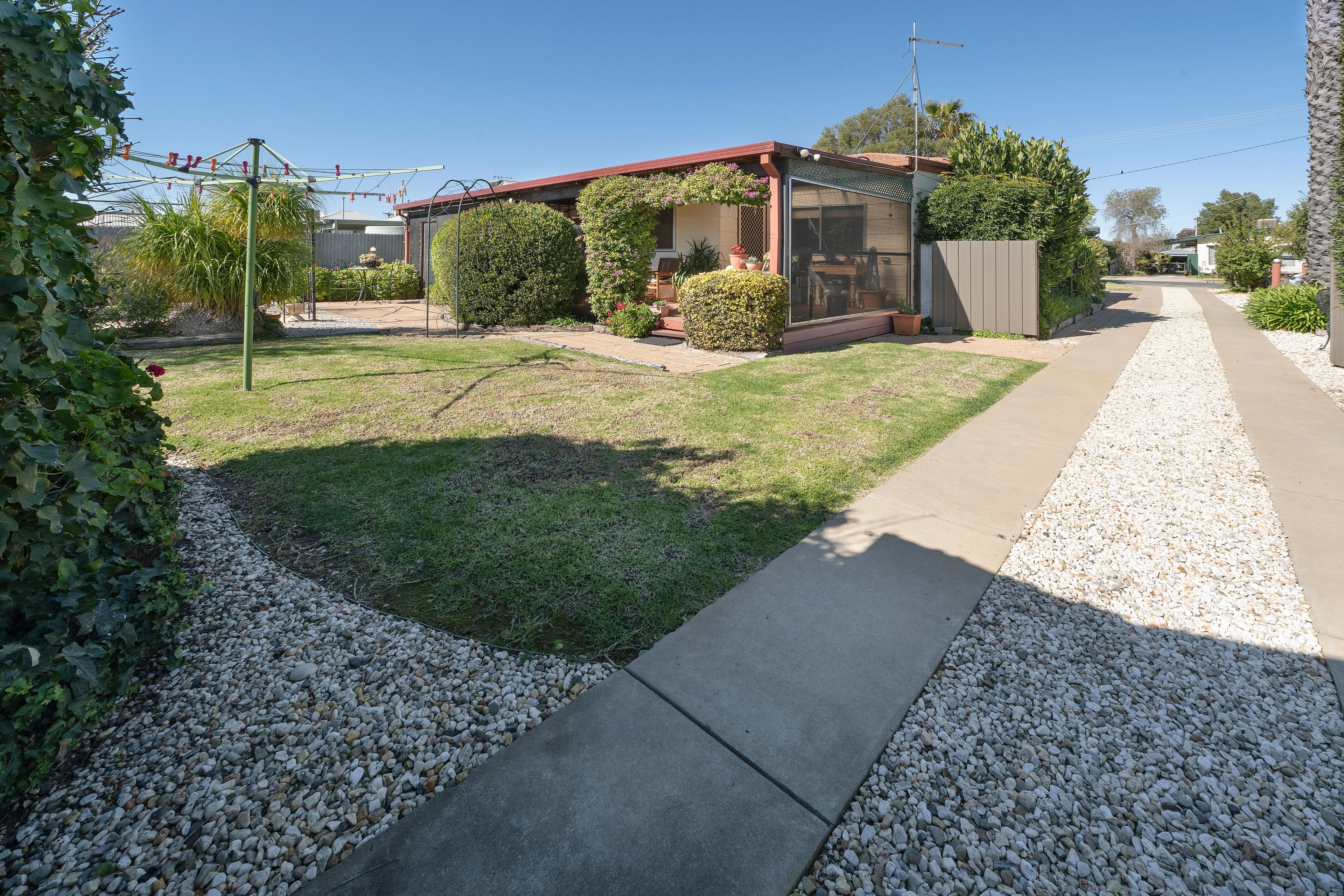 10 Burton Street — photo 22 of 23