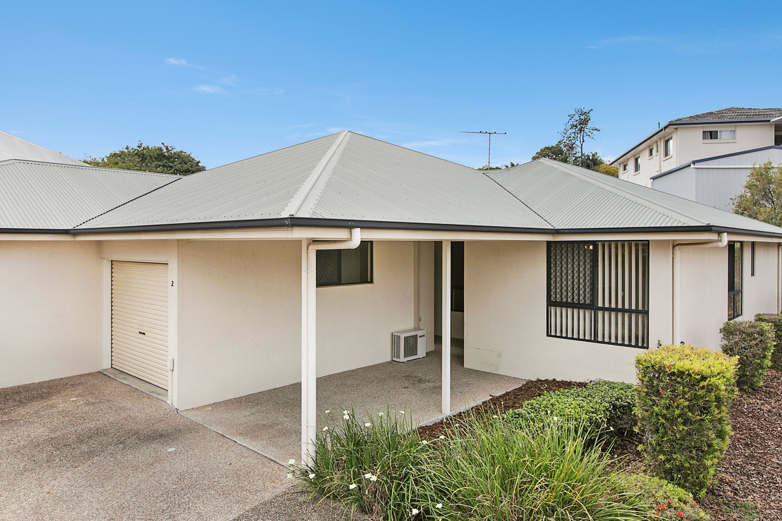 13 Hamel Road, Holland Park West QLD 4121