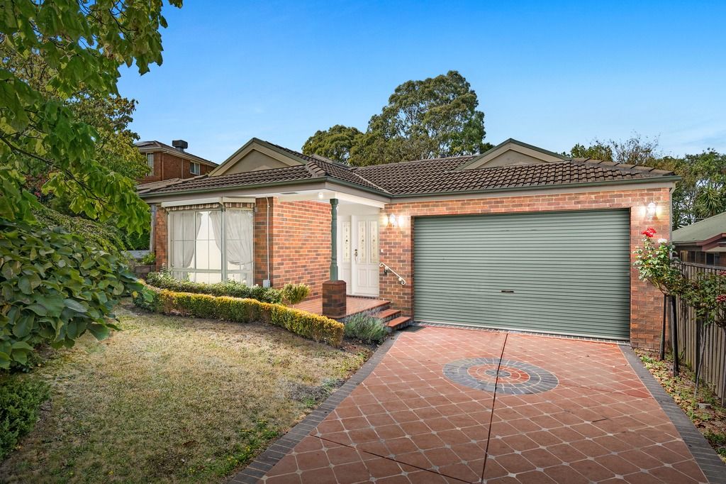 12 Commerford Place, Chirnside Park VIC 3116