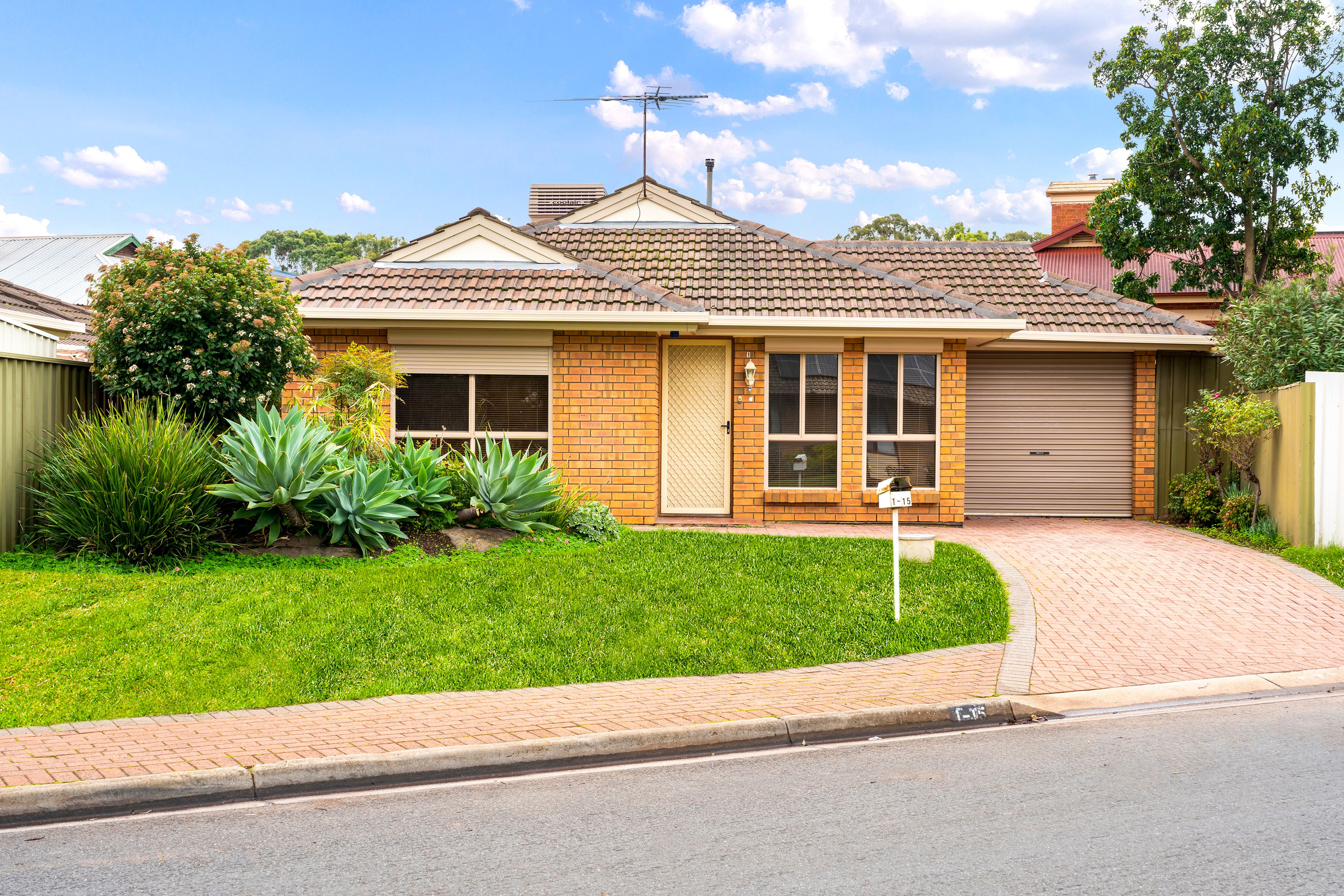 1/15 Eugene Crescent, Parafield Gardens, SA 5107 Sold Unit Ray
