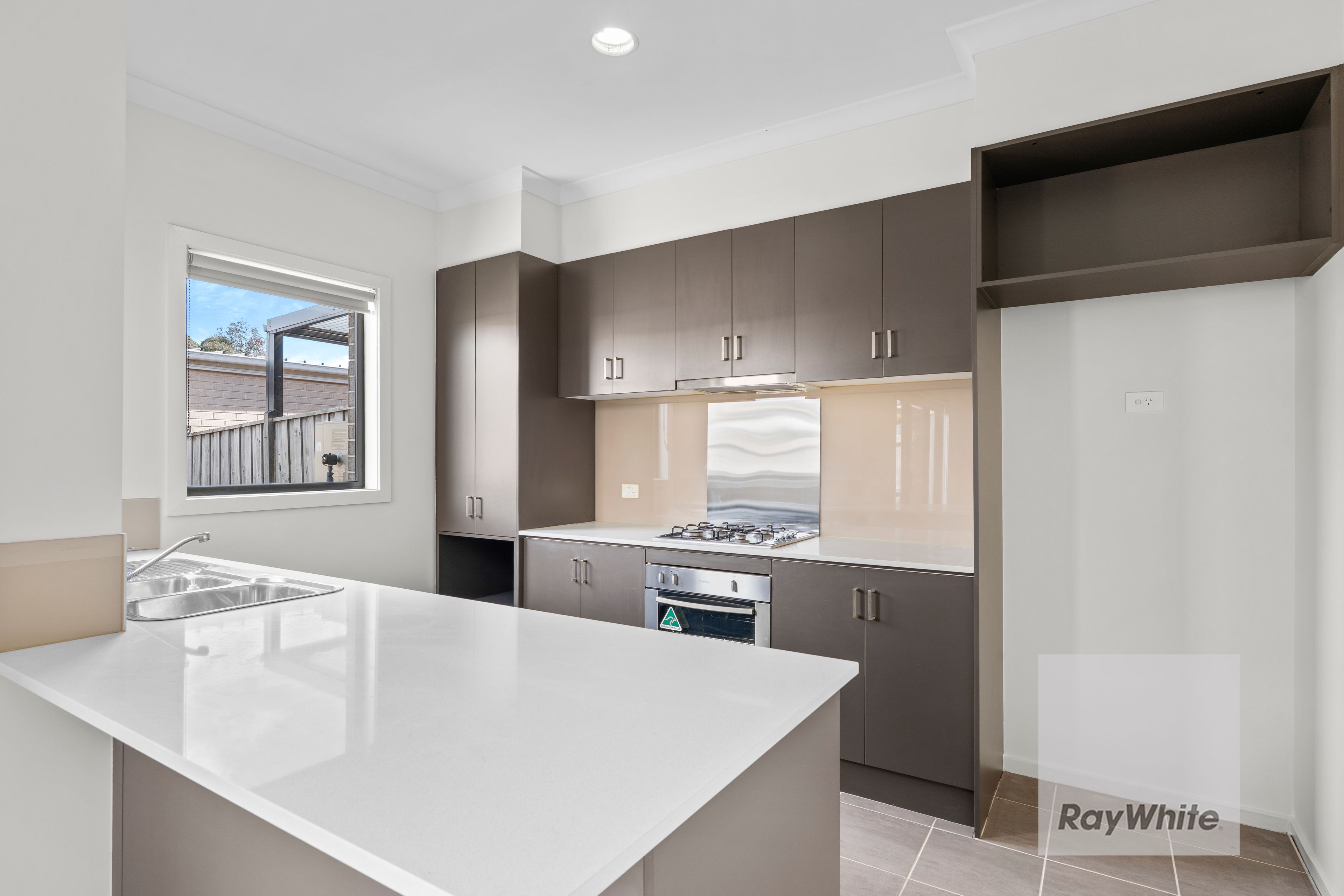 17 Pontoon Street — photo 4 of 14