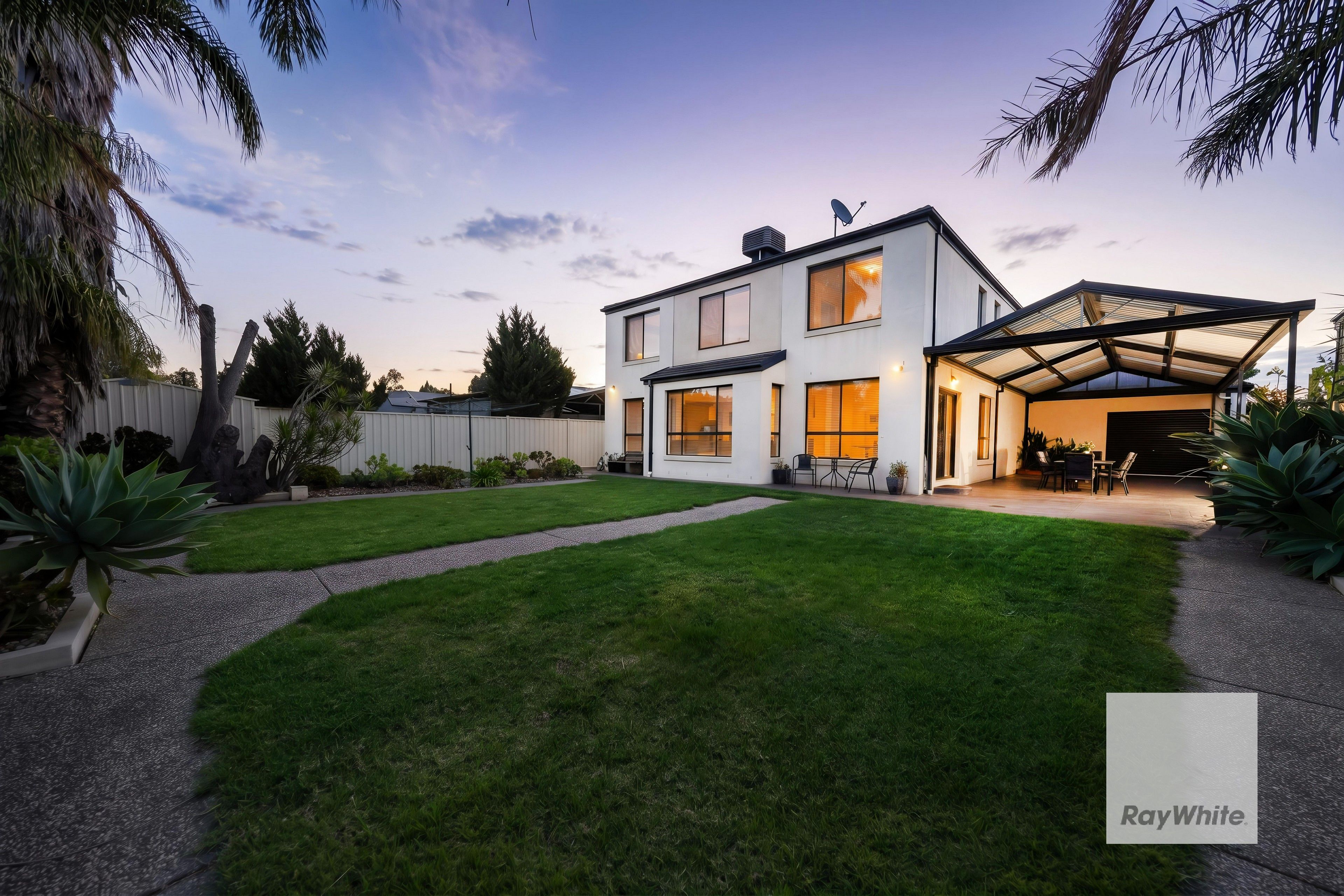 5 Burnley Grove — photo 19 of 24