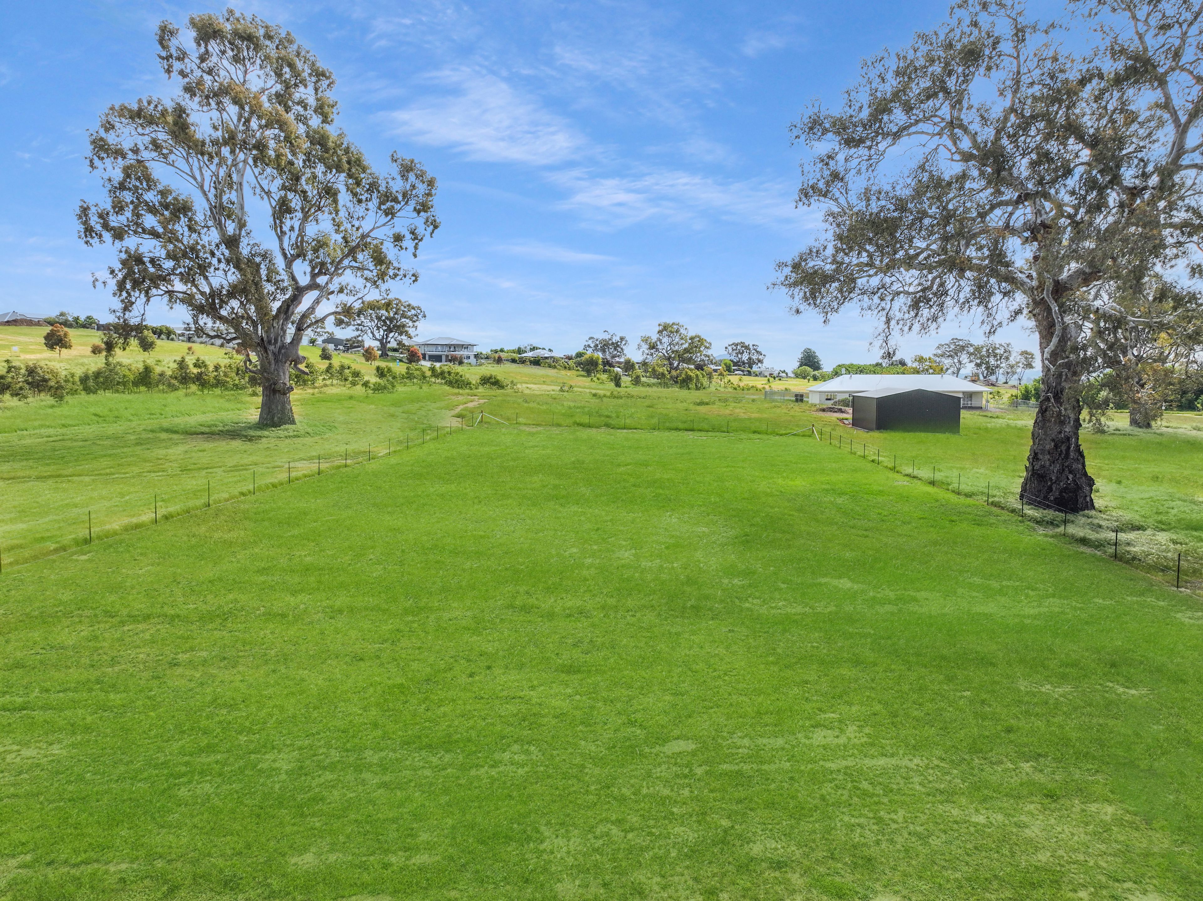 32 Greenslopes Avenue — photo 3 of 4