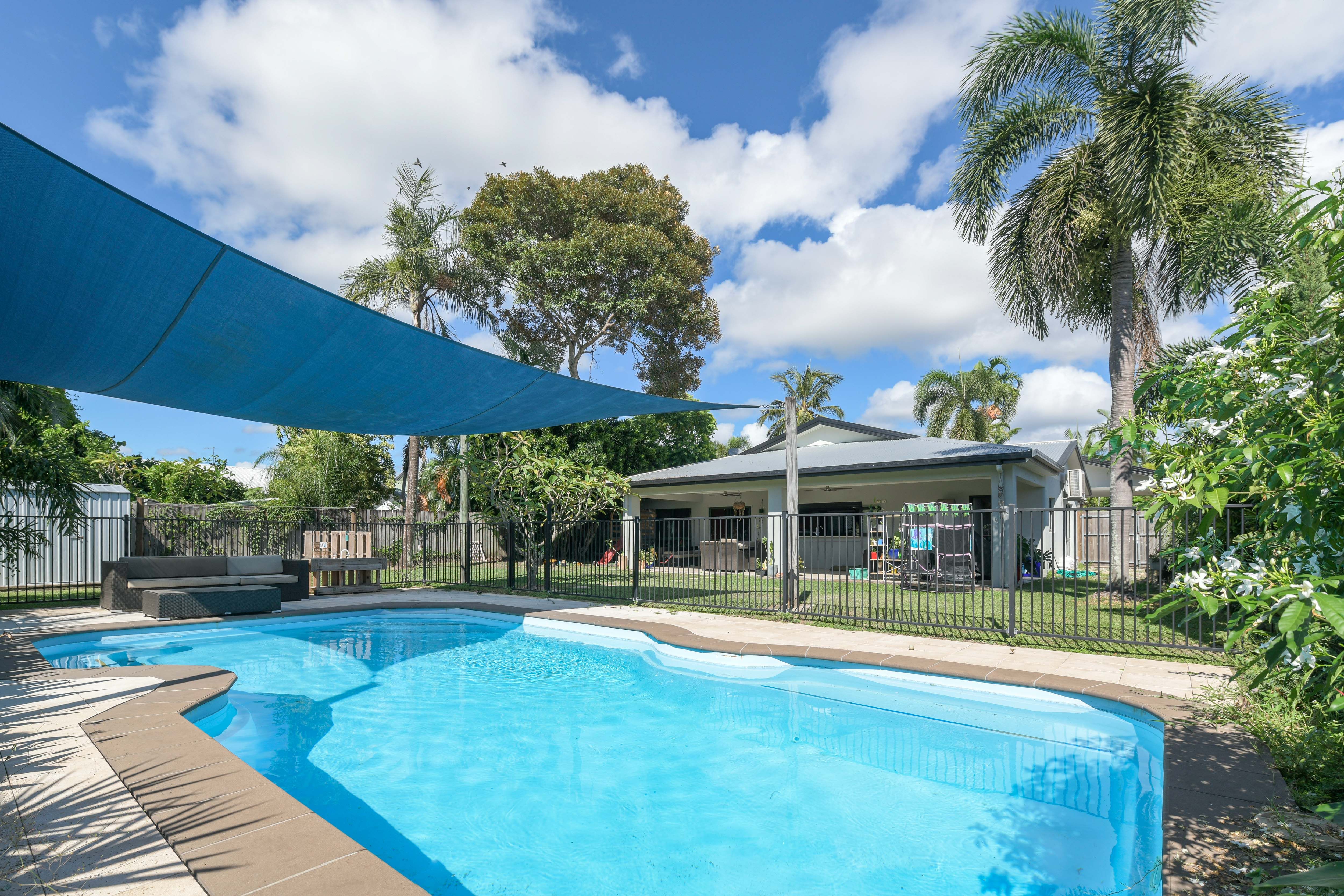 52 Cunningham Street, Yorkeys Knob, QLD 4878