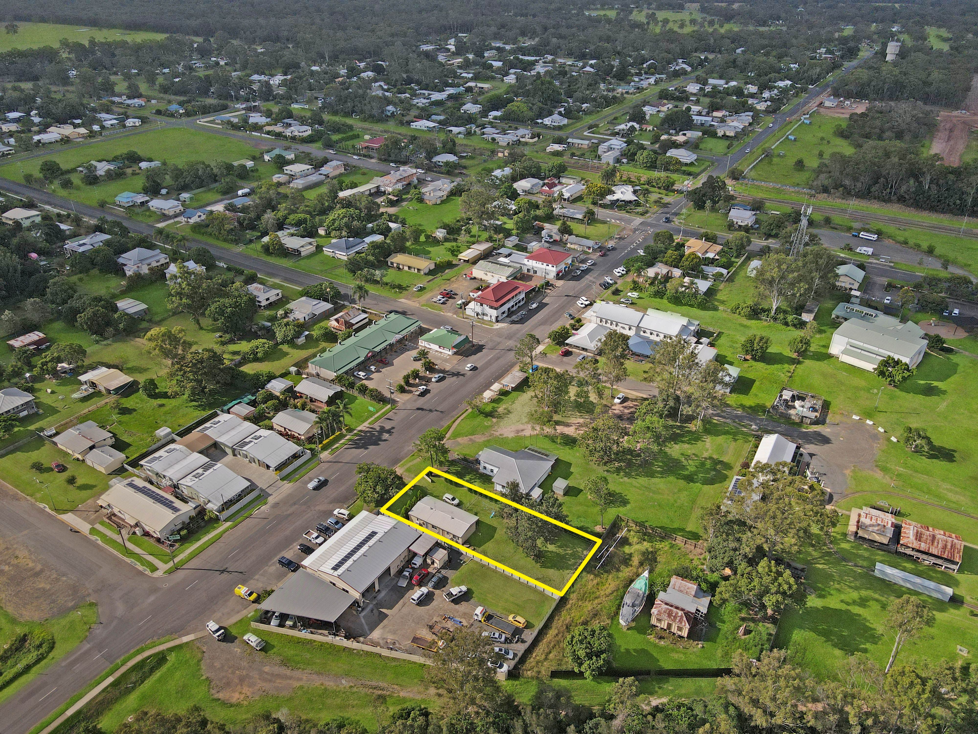 84 William Street, Howard, QLD 4659