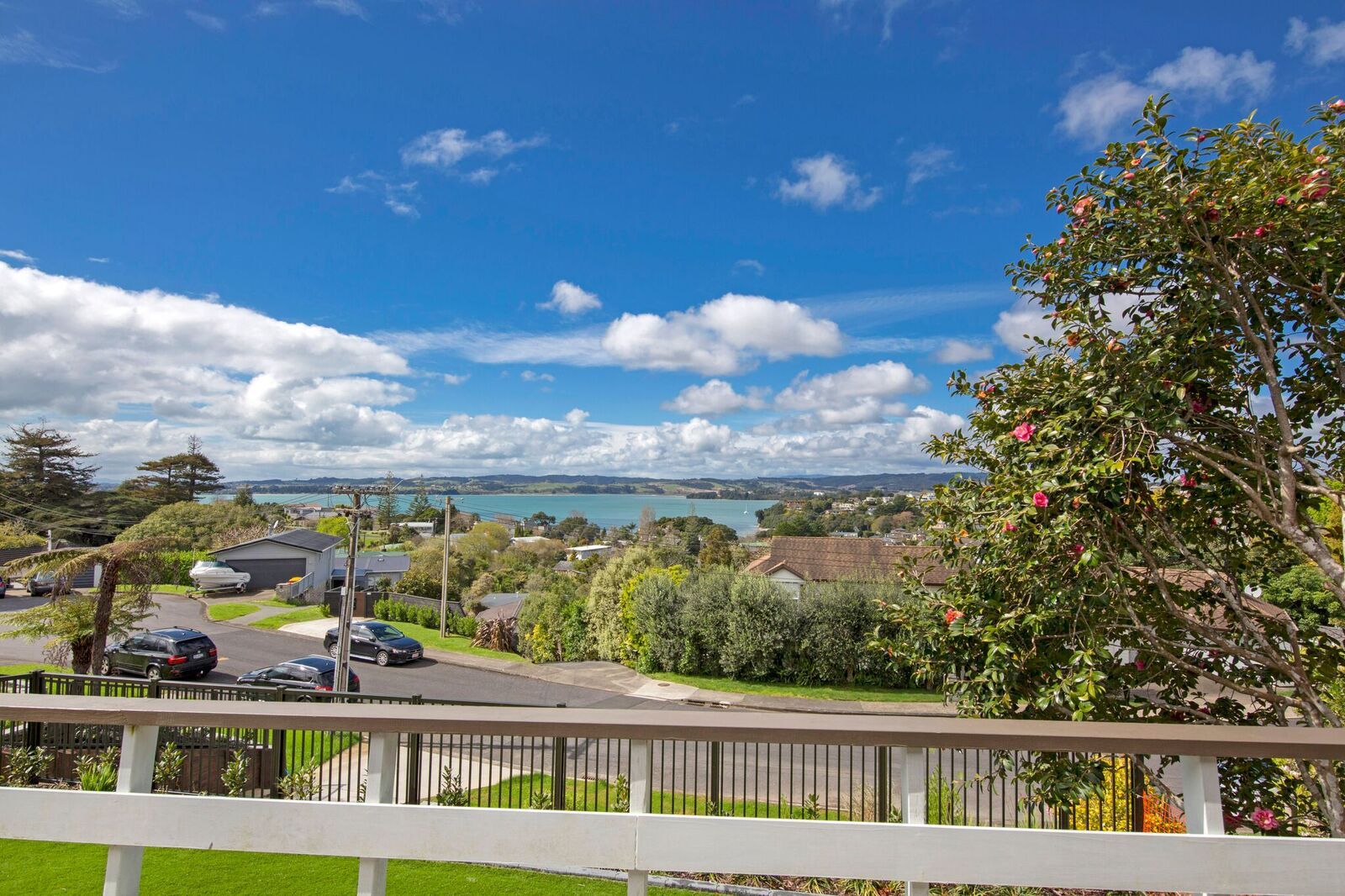 10 Fenton Terrace, Cockle Bay, Manukau City