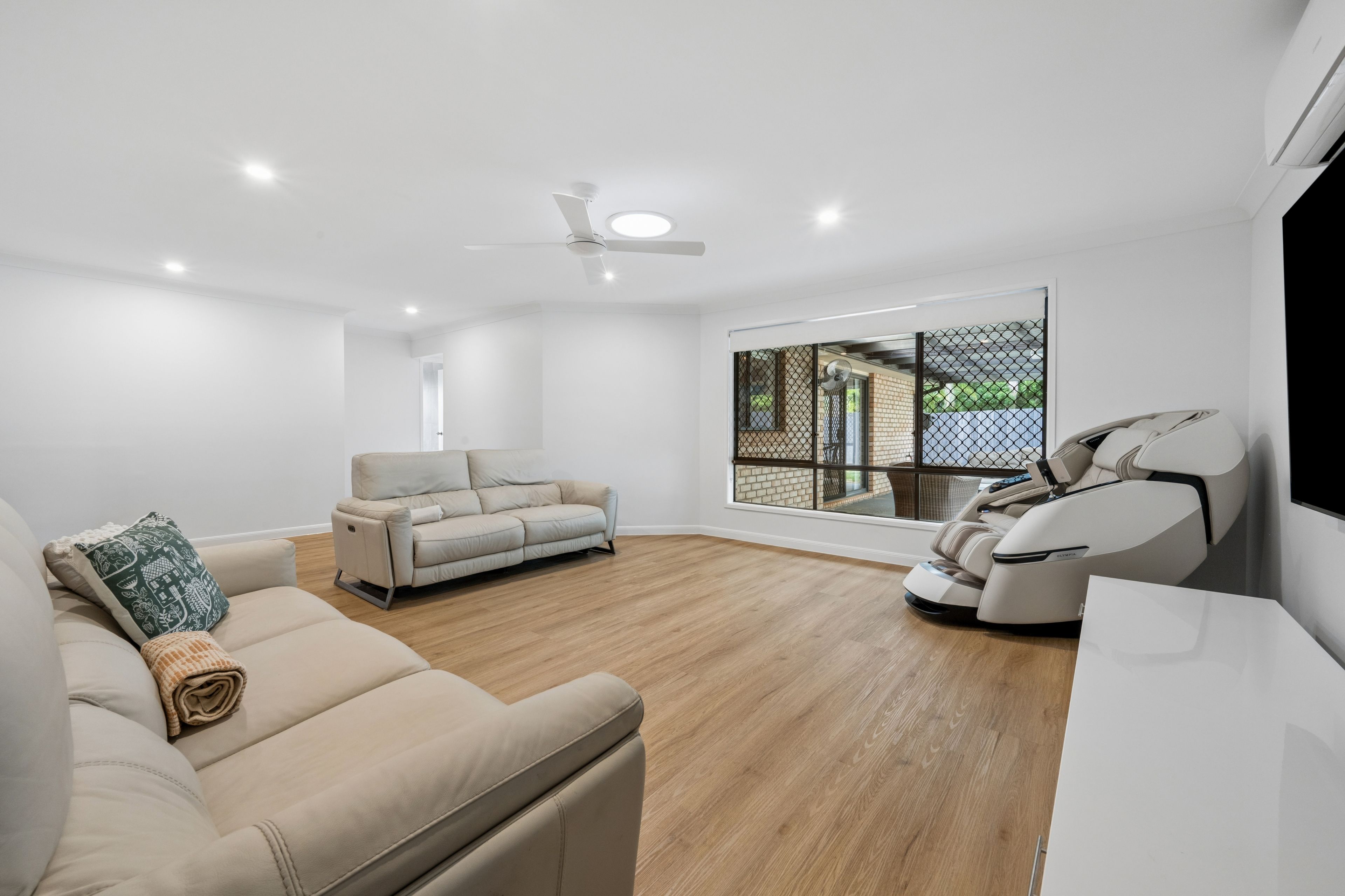45 Sparkes Road — photo 3 of 18