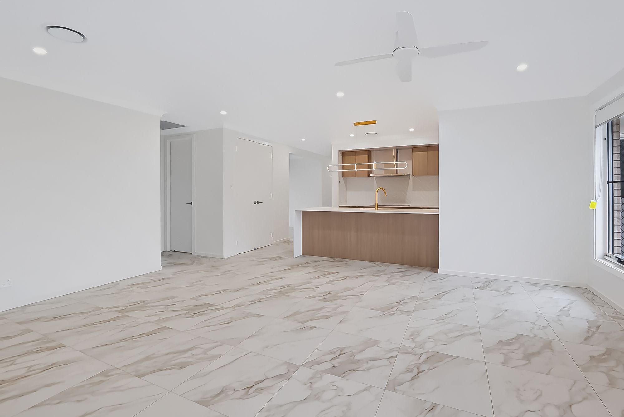 19 Bunyeroo Street — photo 11 of 14