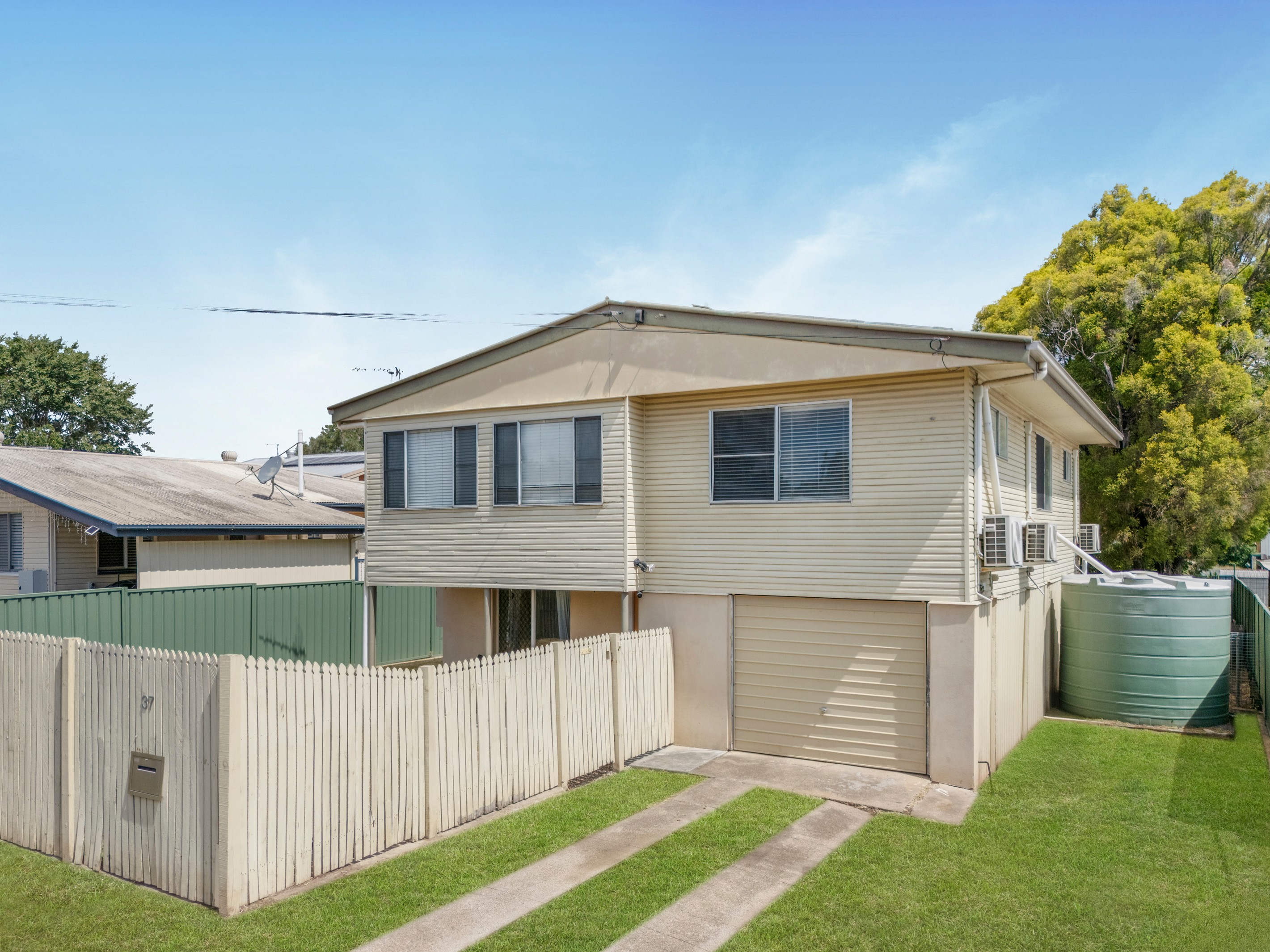 37 Cascade Street, Raceview, QLD 4305