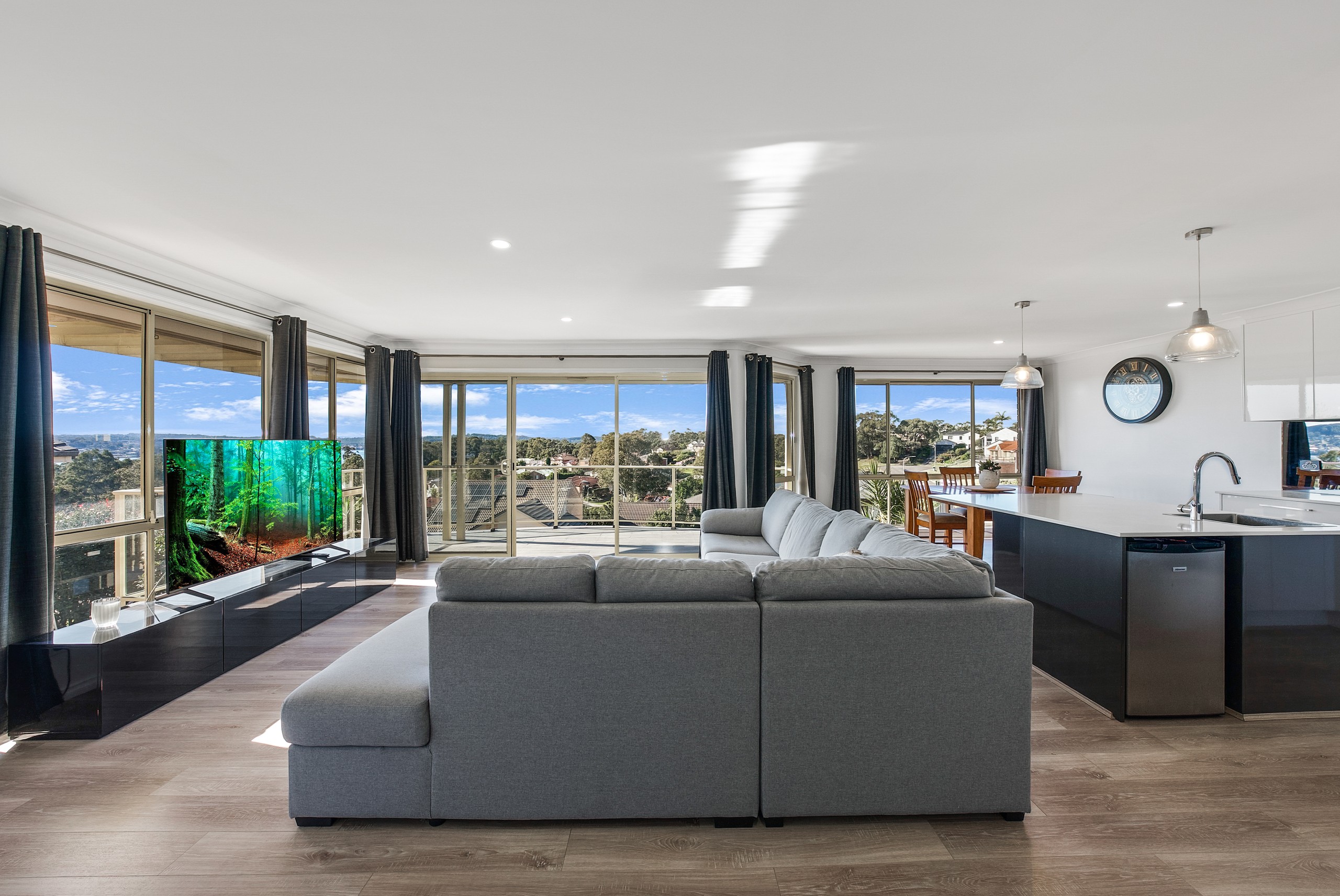 6 Express Circuit, Marmong Point, NSW 2284