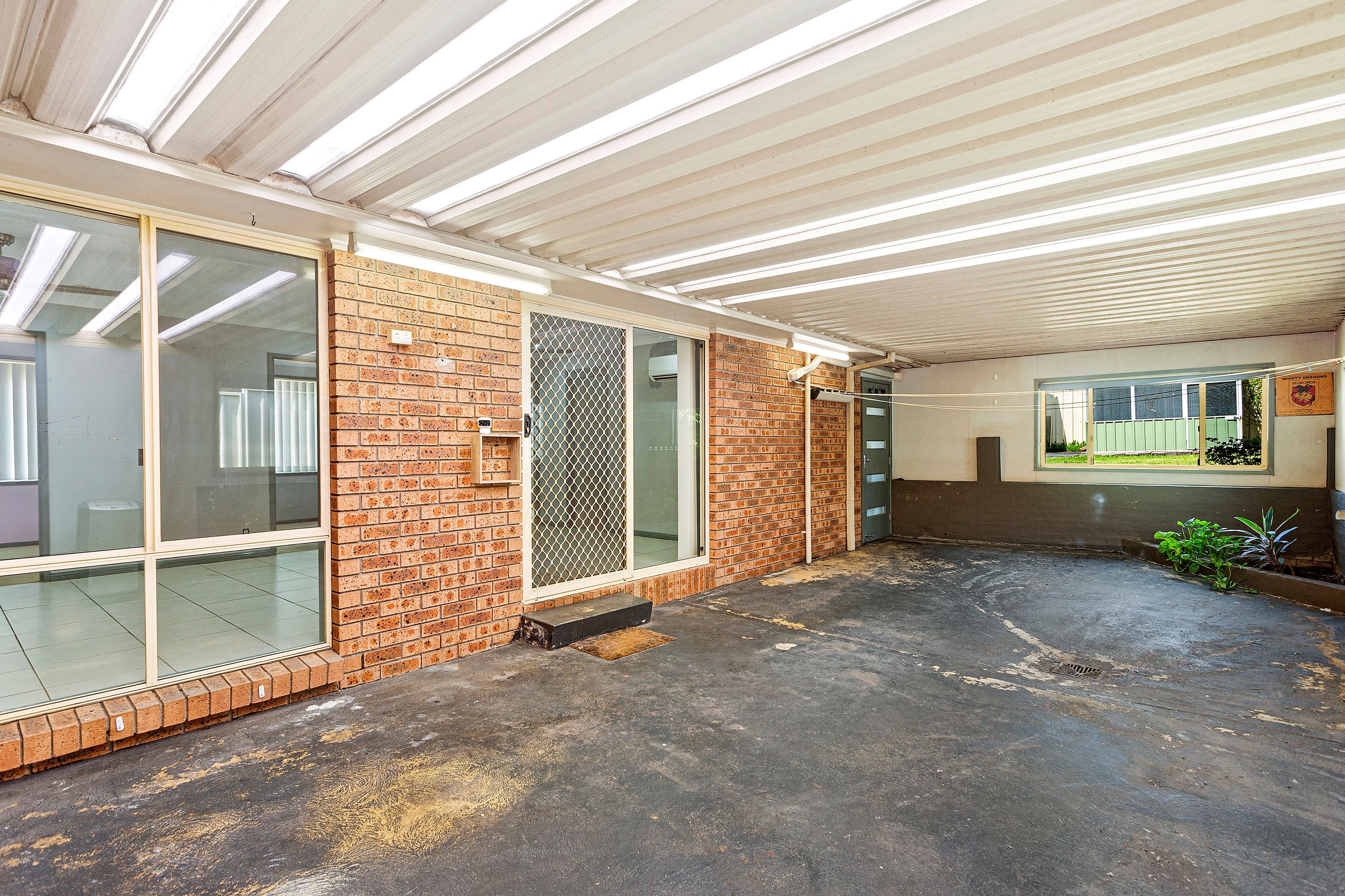 16 Kowari Crescent — photo 7 of 8