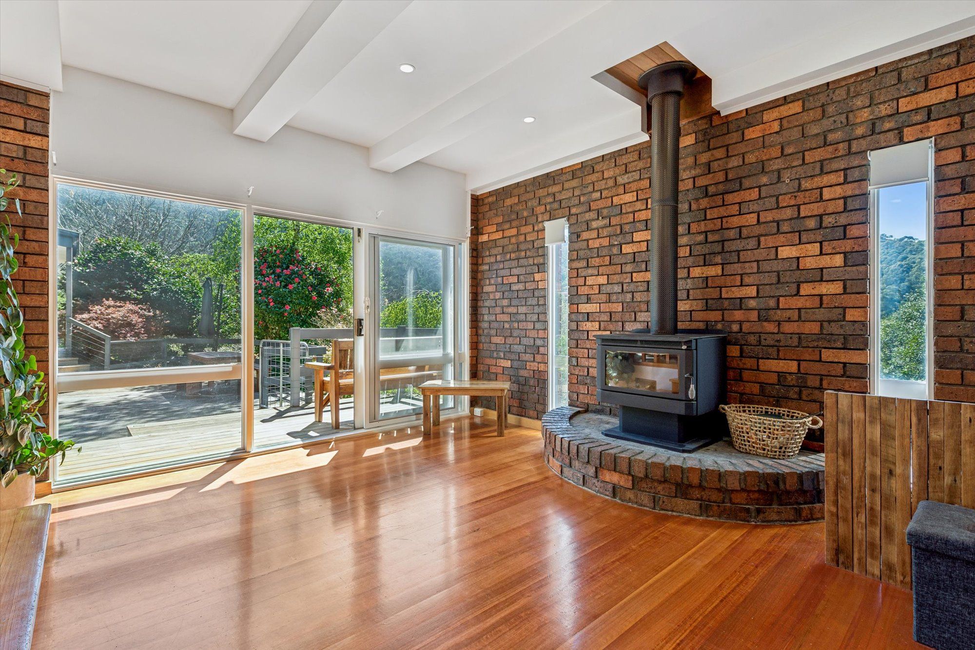 19 Dealbata Road — photo 6 of 10