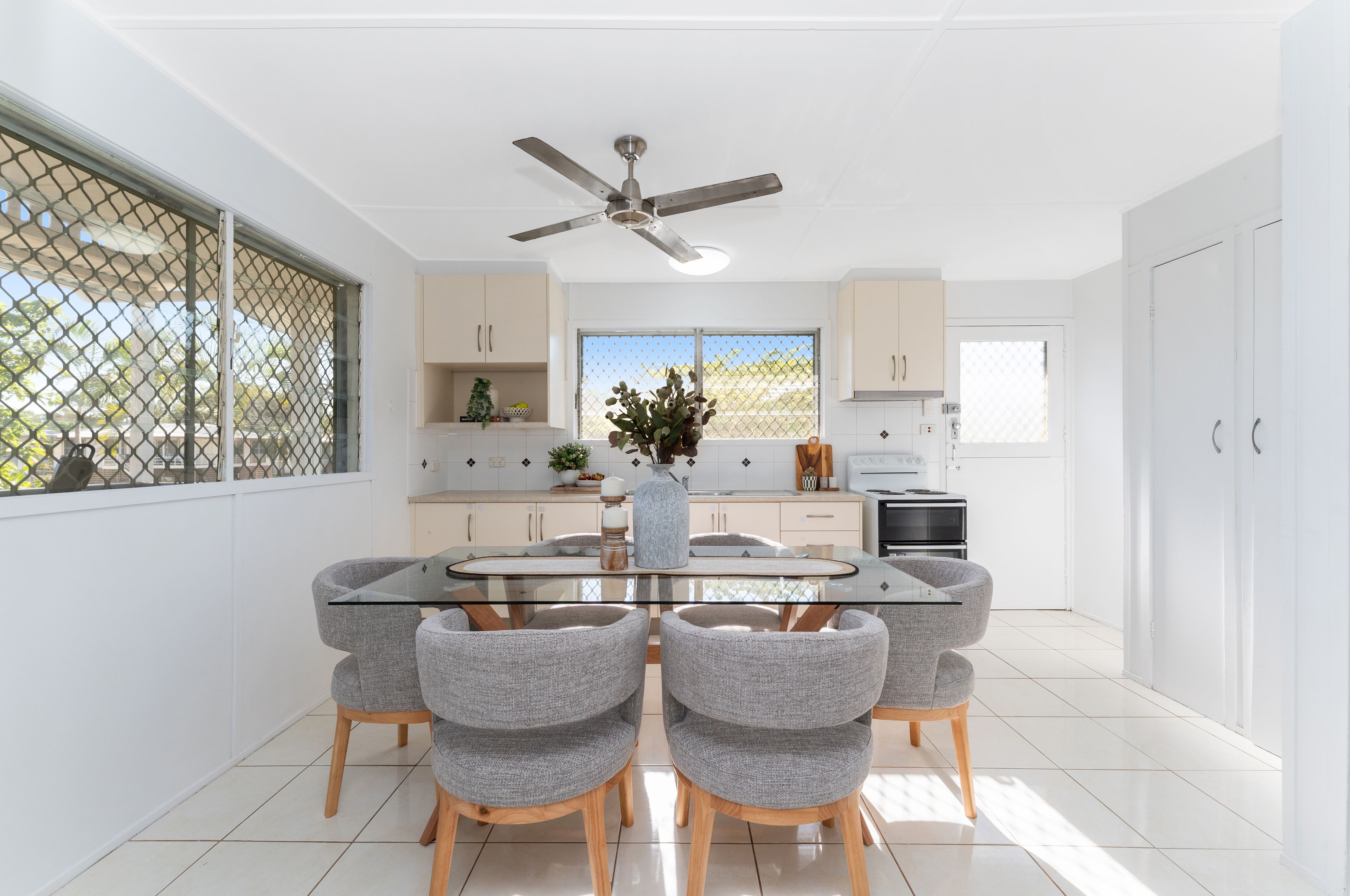 42 Riechelmann Street — photo 19 of 24