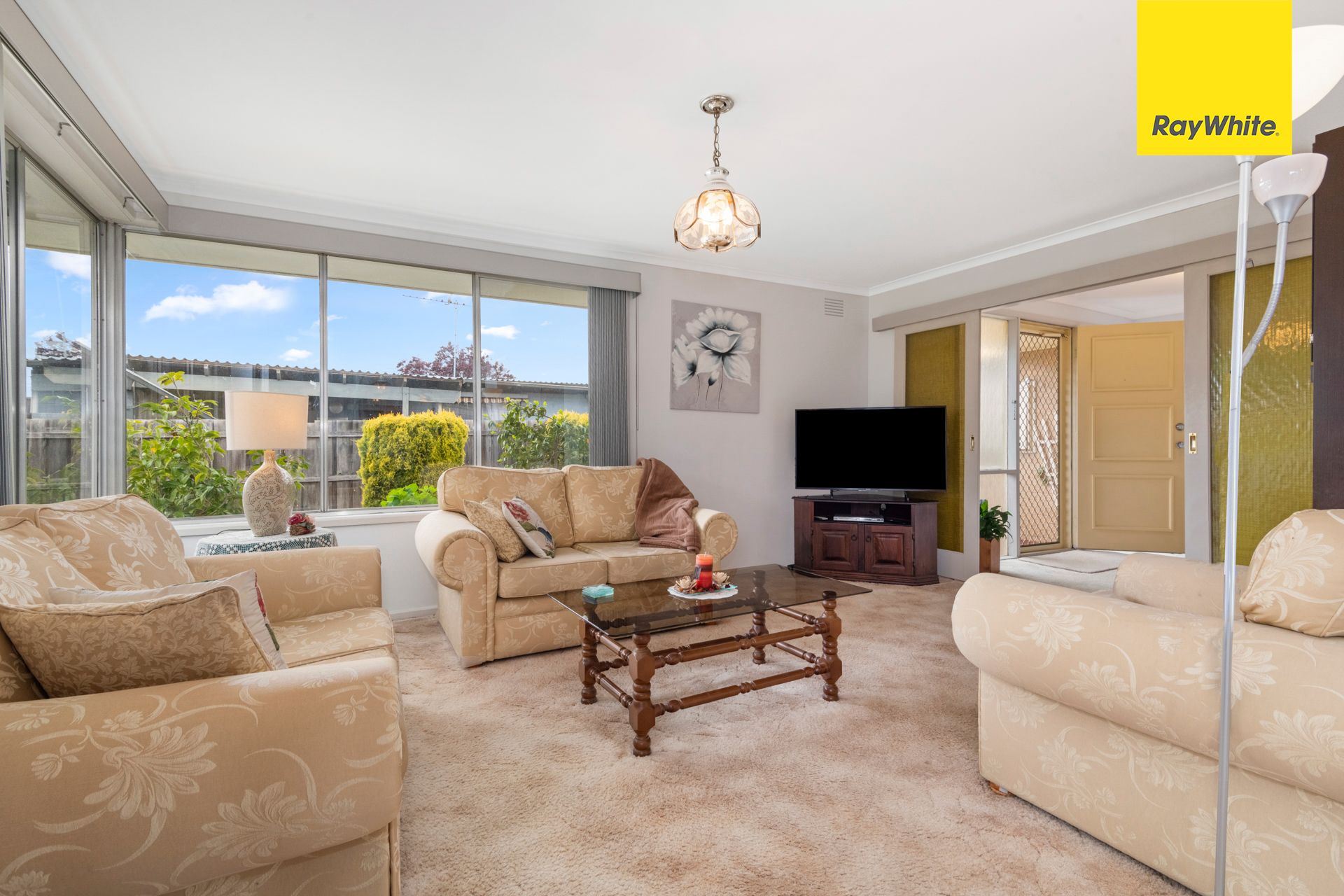11 Connel Drive, Melton South, VIC 3338