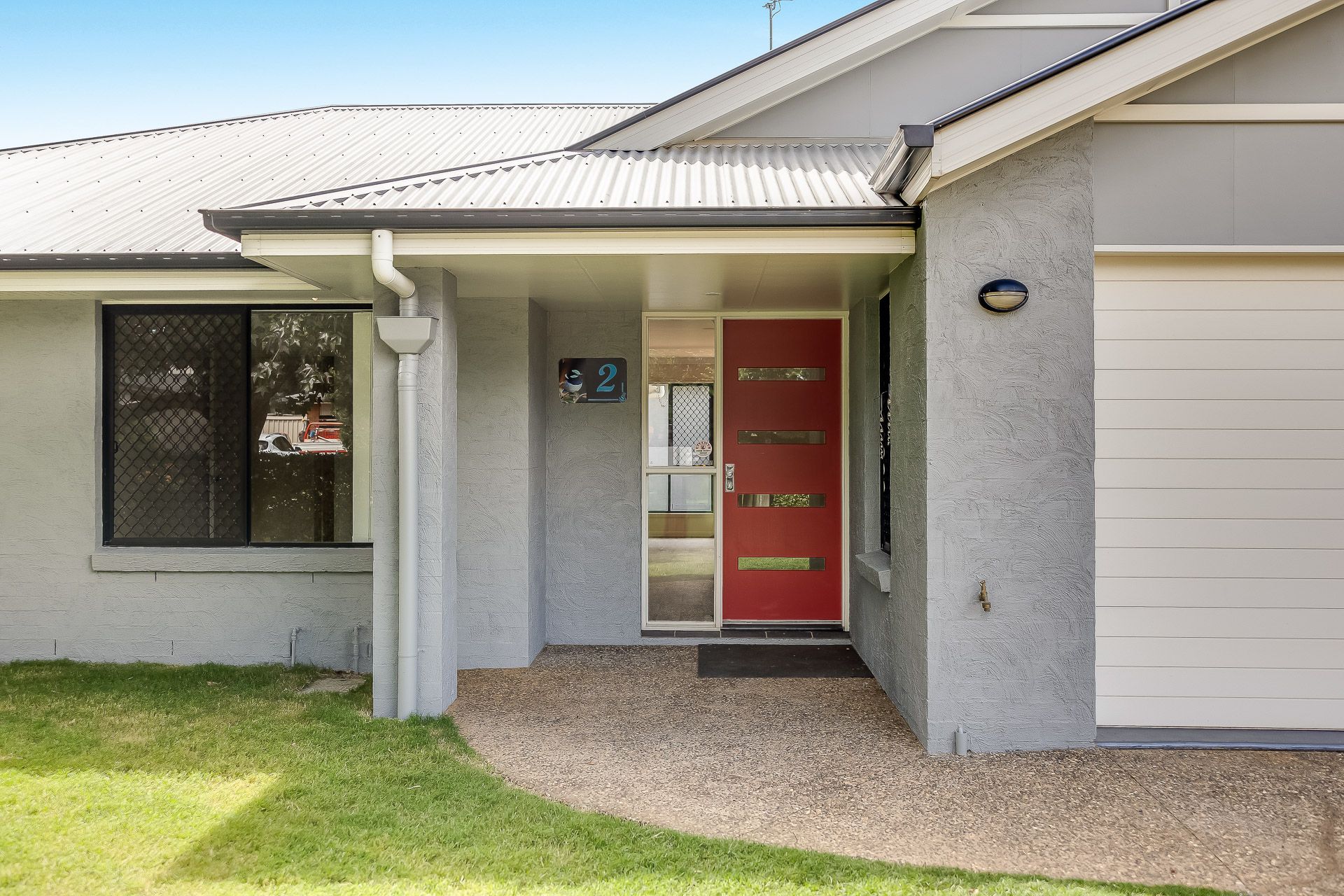 2/10-12 Devon Street, Newtown, QLD 4350