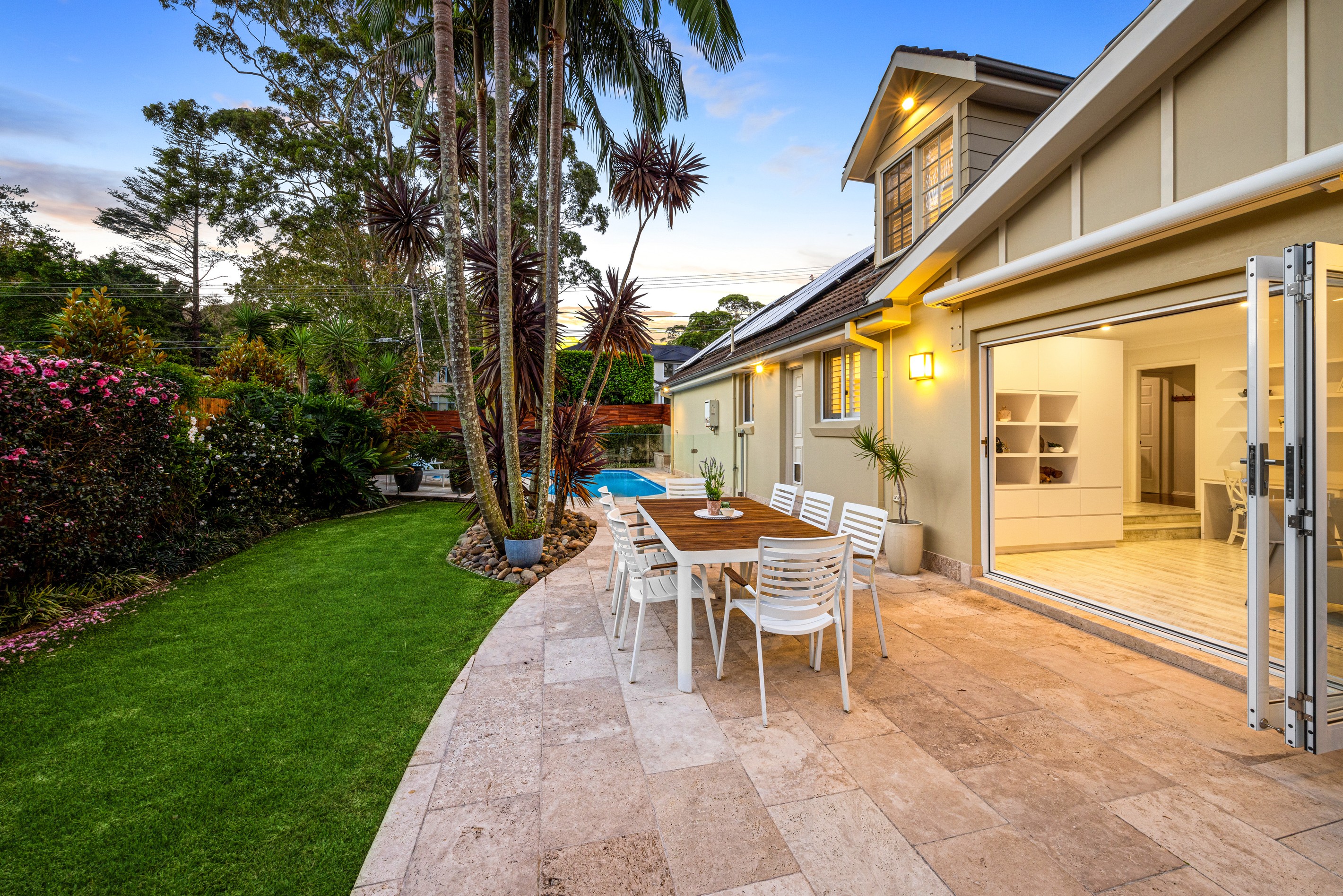 21 Flinders Avenue, St Ives, NSW 2075