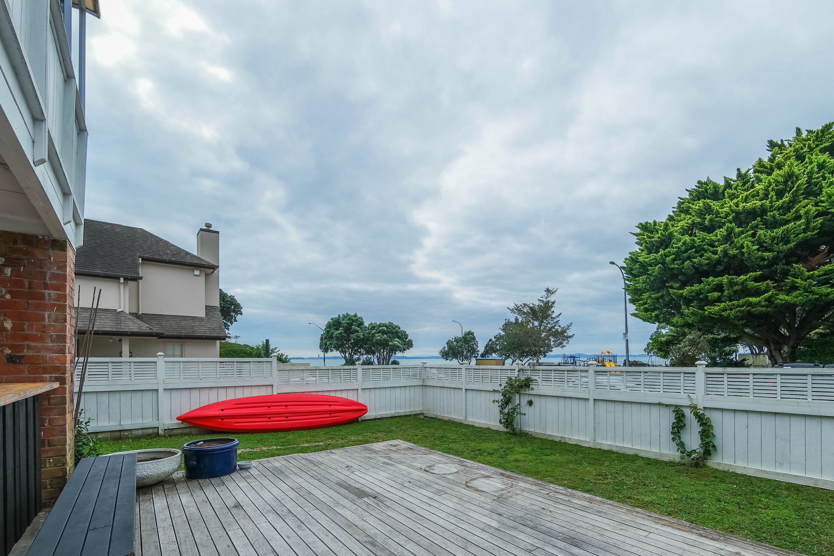 7 Hostel Access Road, Eastern Beach, Manukau City