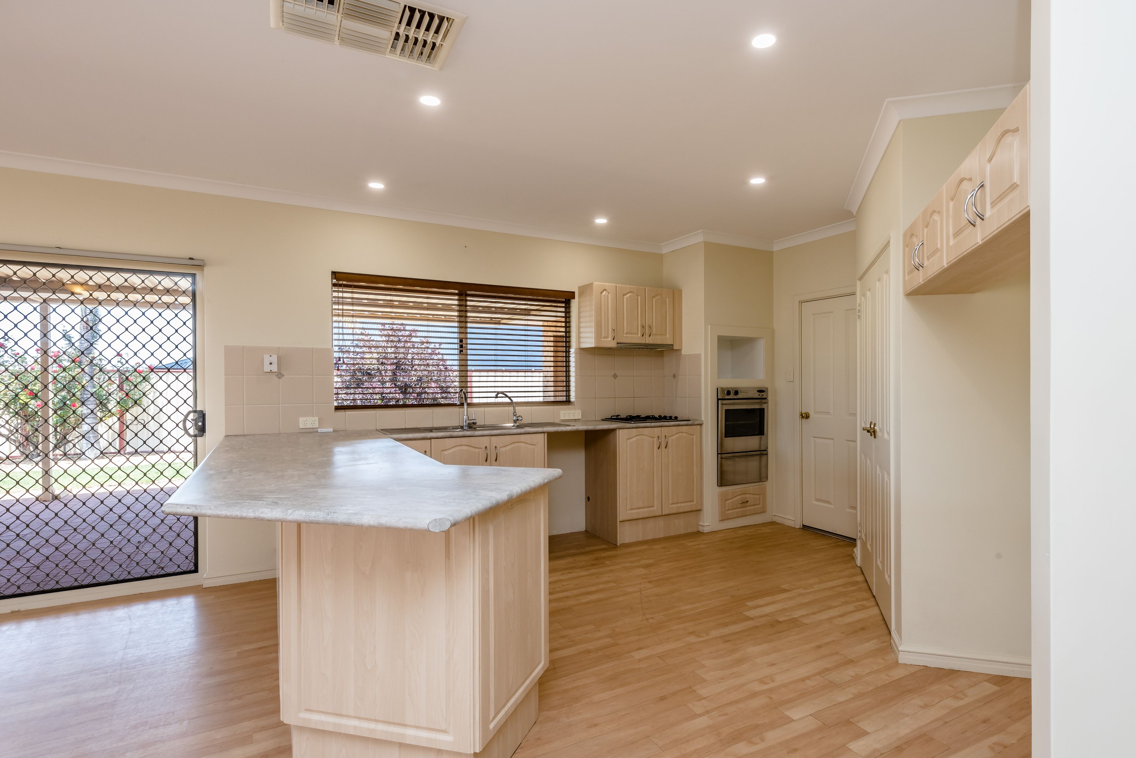 1 Fisher Cove, Mount Tarcoola, WA 6530