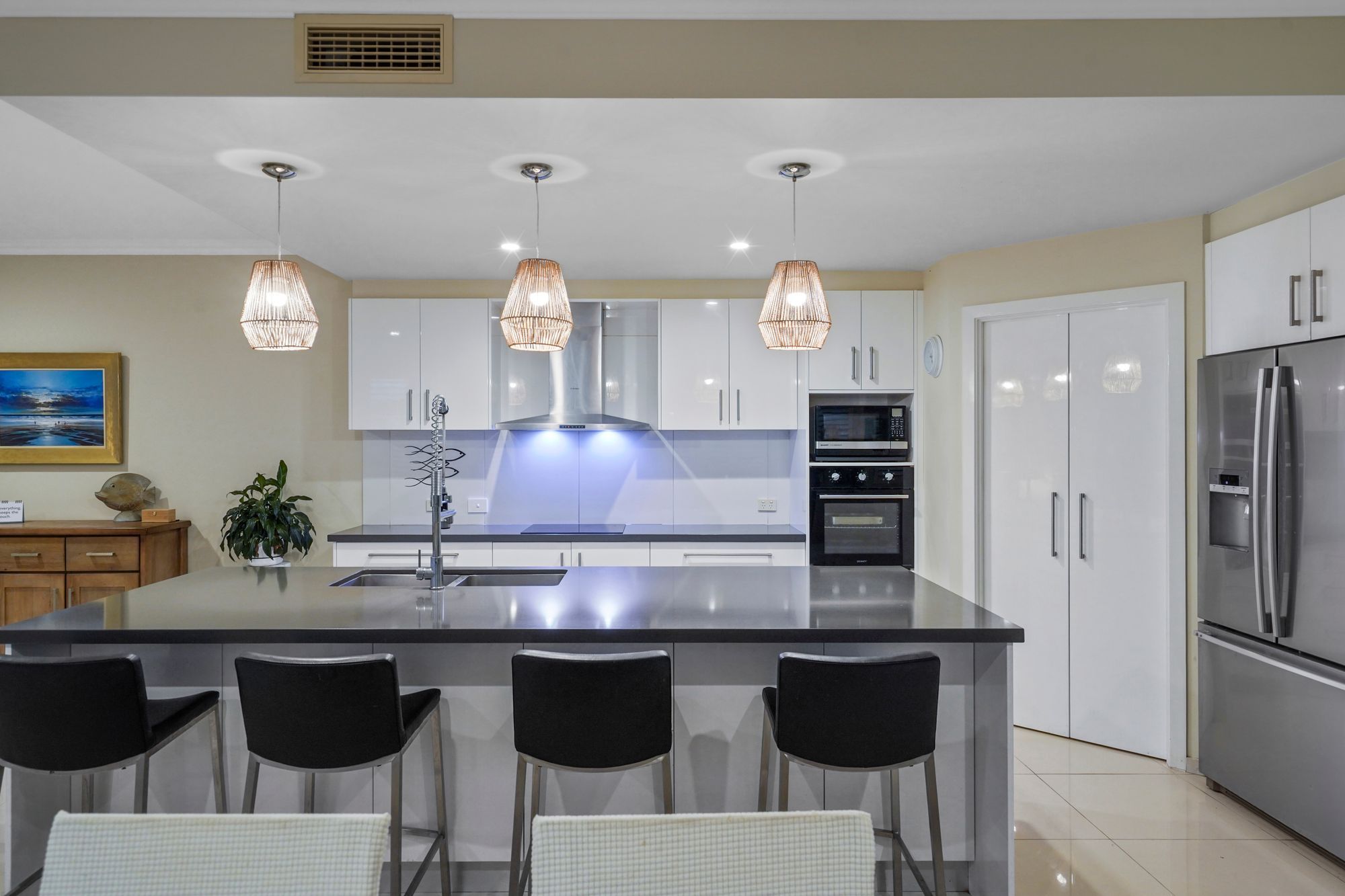 1/107 Bayview Street — photo 8 of 28