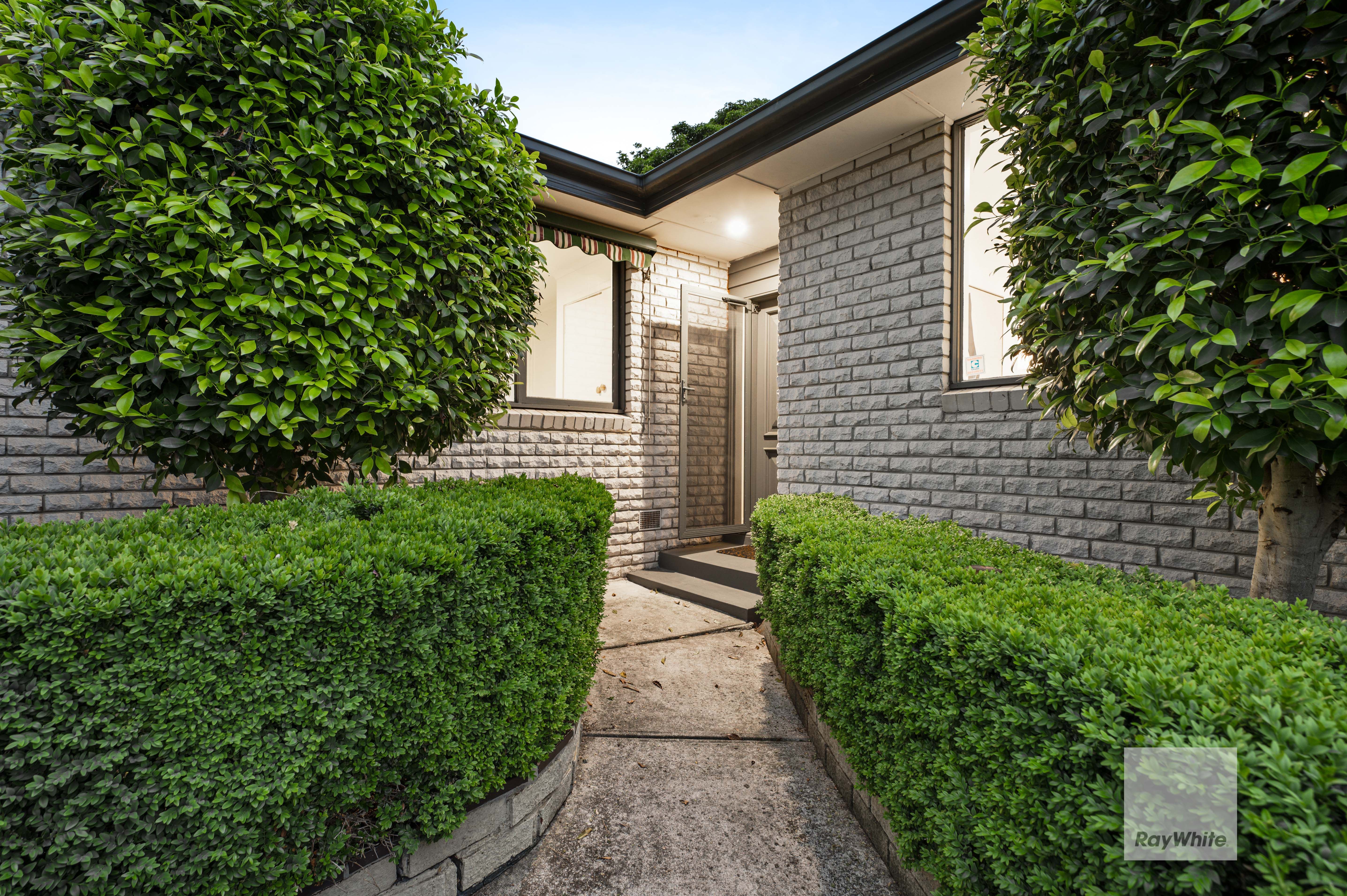 7 Dalton Place, Gladstone Park, VIC 3043