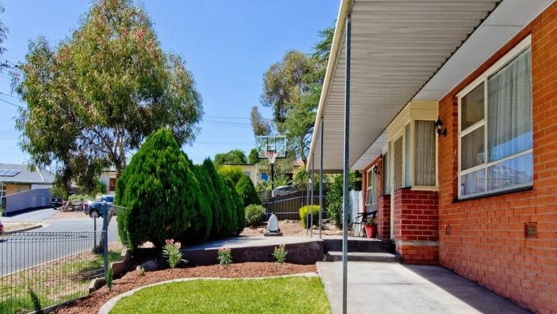 6 Yulinda Terrace, Para Hills, SA 5096