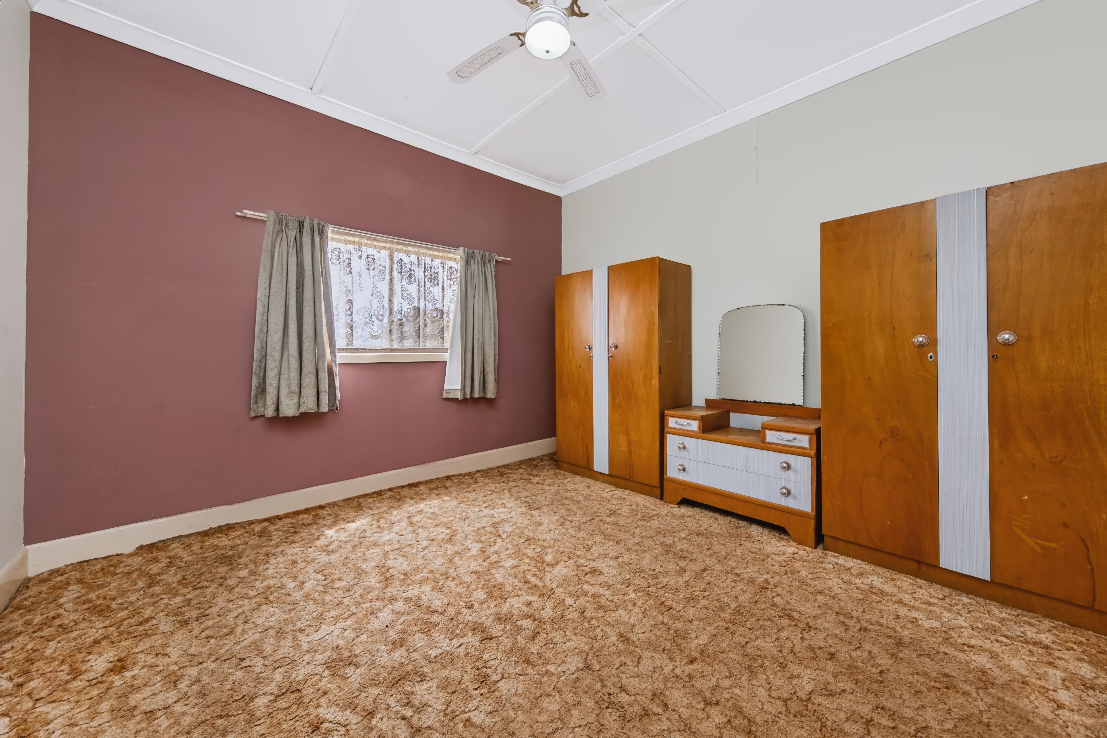 24 Ellis Street — photo 5 of 30