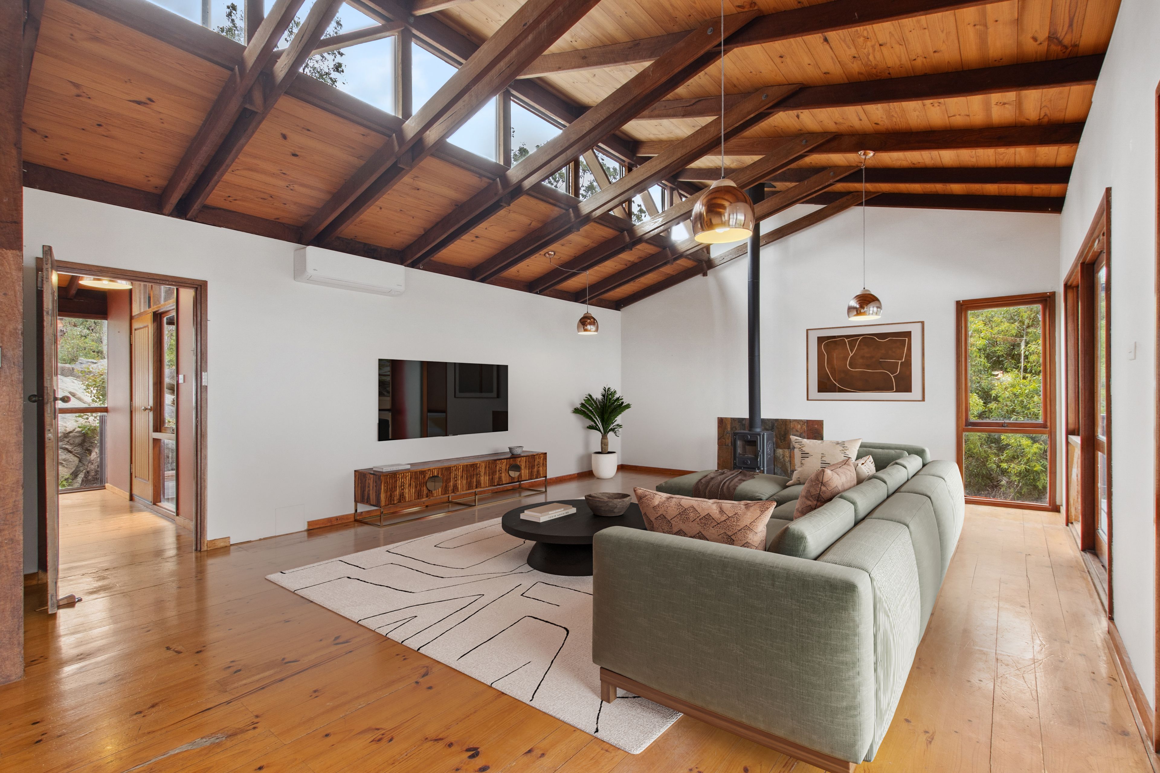 8 Sundew Road — photo from Ray White Aldridge & Associates - Kalamunda Location