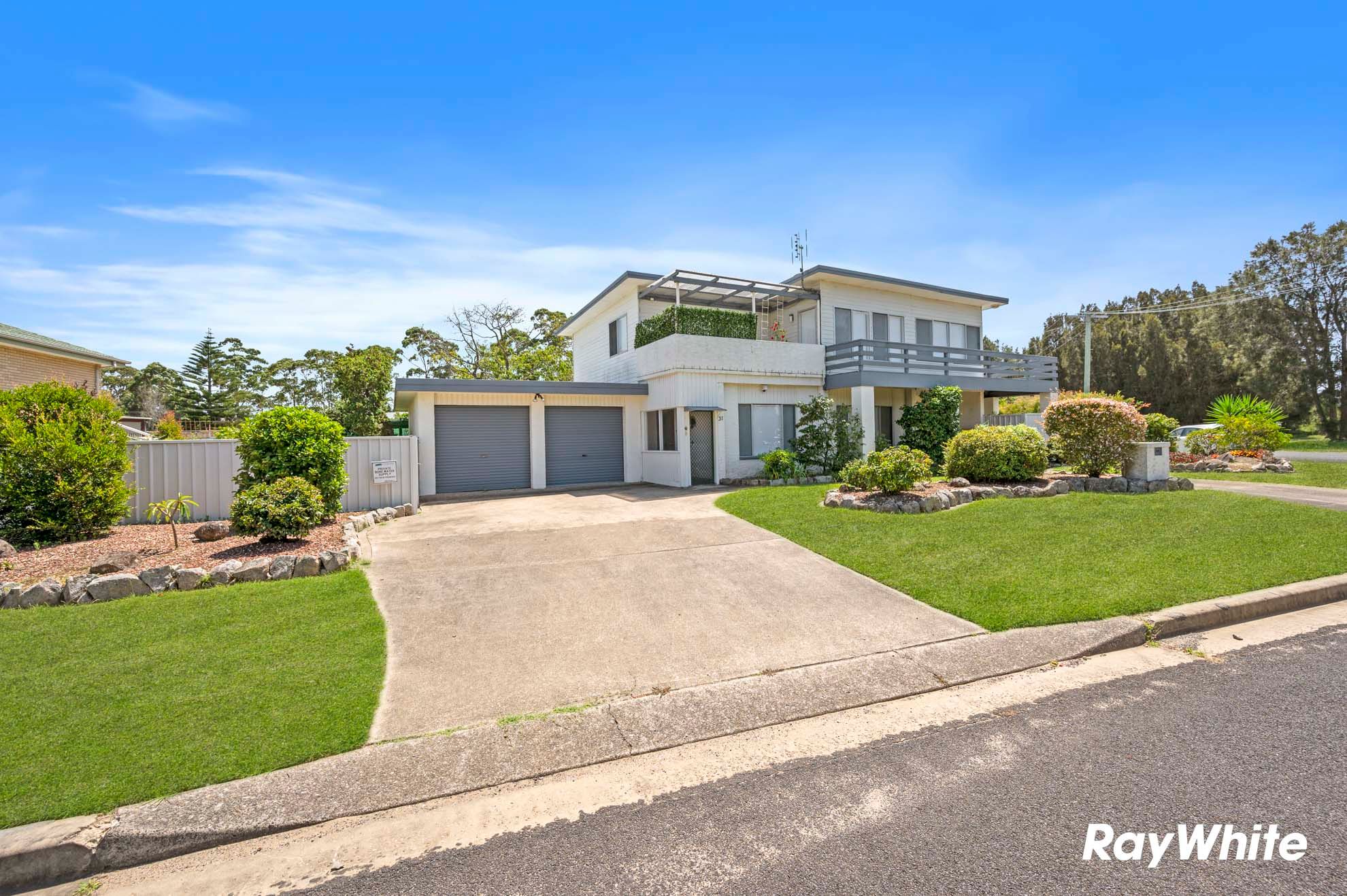 31 Catlin Avenue — photo from Ray White Batemans Bay
