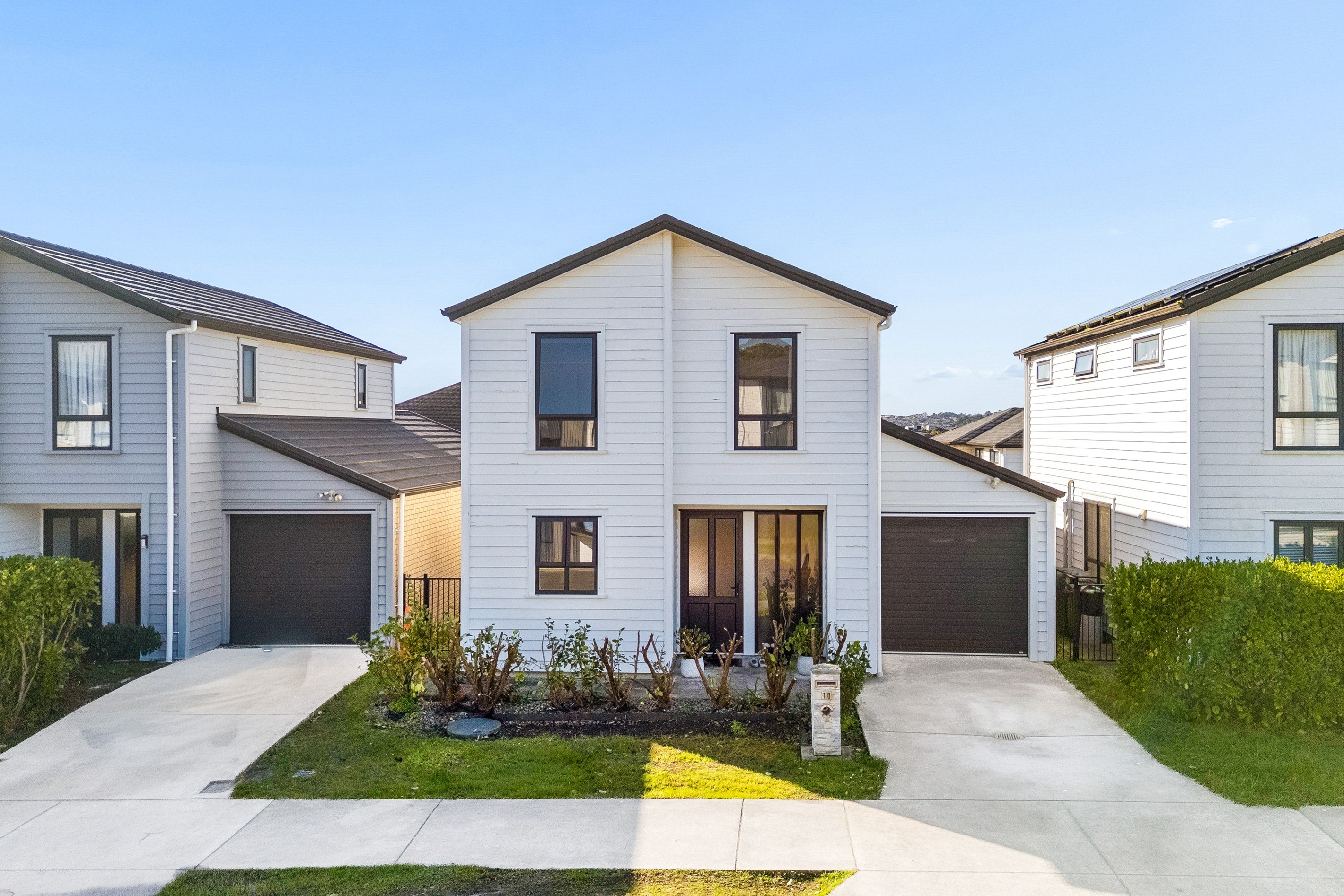 10 Cloonlyon Drive, Flat Bush, Manukau City