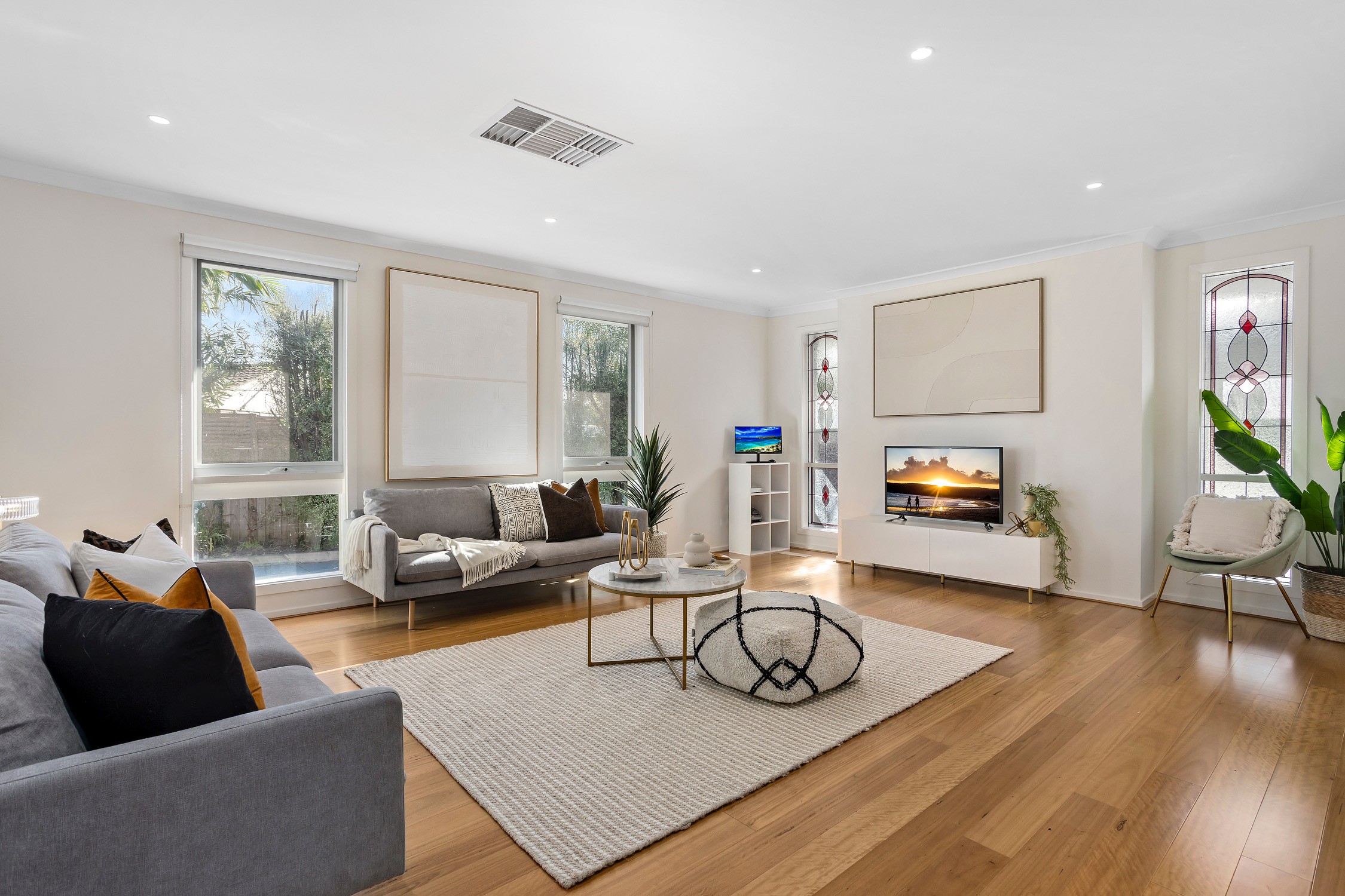 4 The Close, Scoresby, VIC 3179