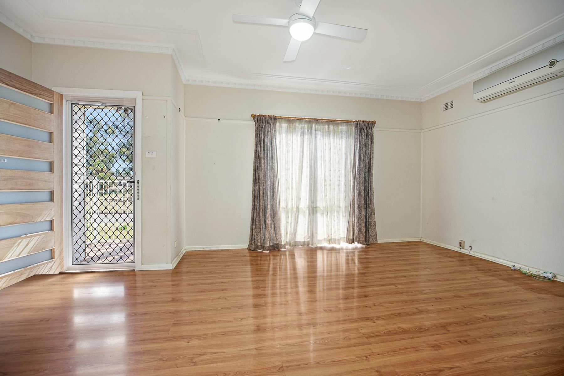 12 Devon Road, Cambridge Park, NSW 2747