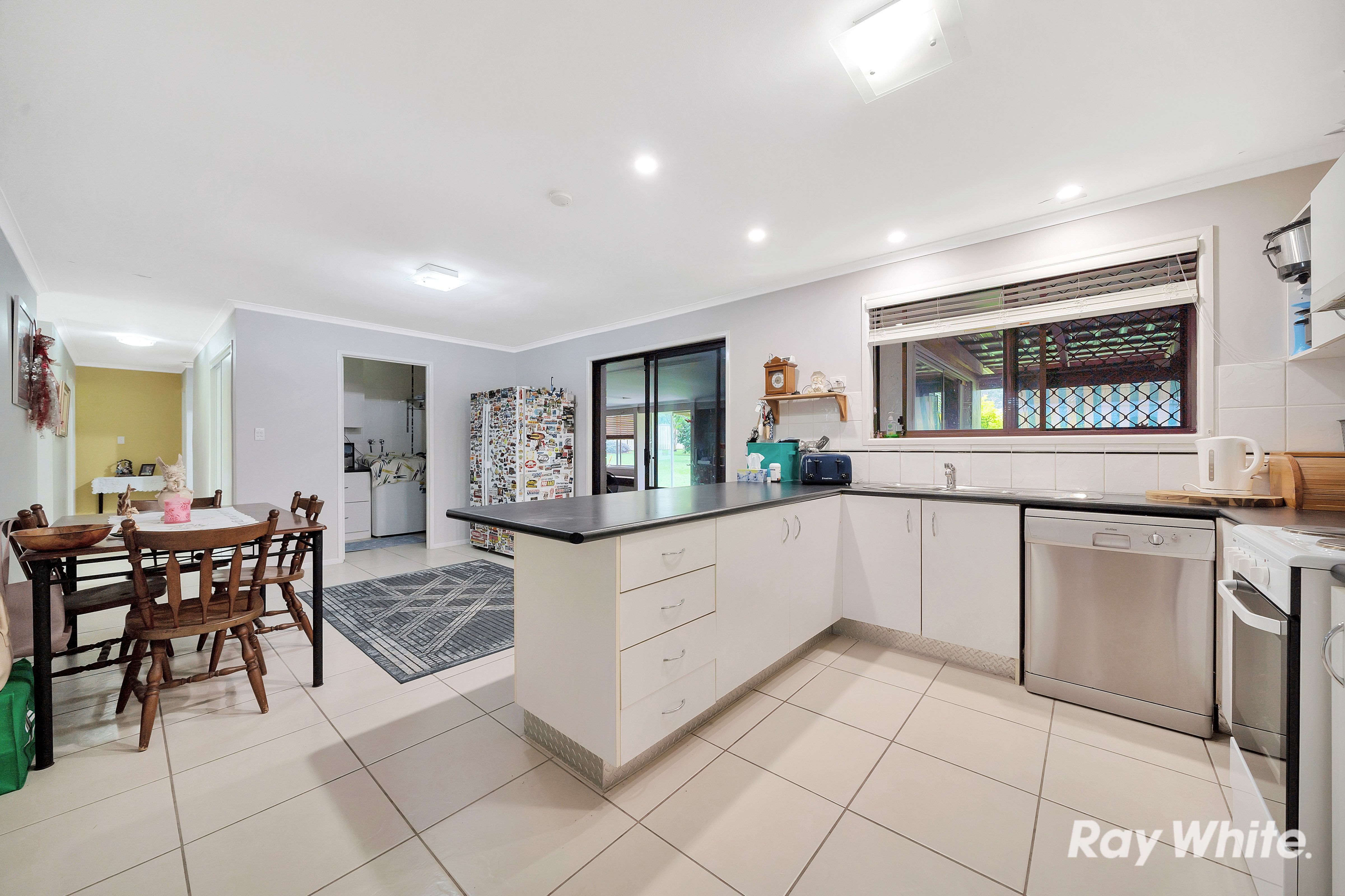 18-22 Hubner Road, Park Ridge, QLD 4125