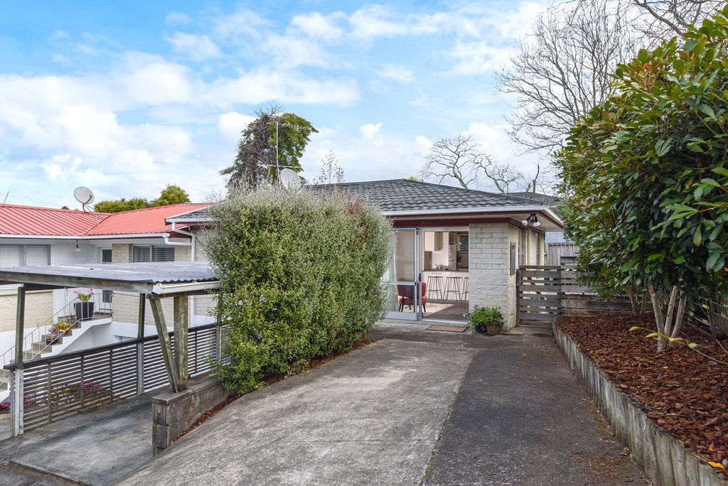 2/123a Hutchinsons Road, Bucklands Beach, Manukau City