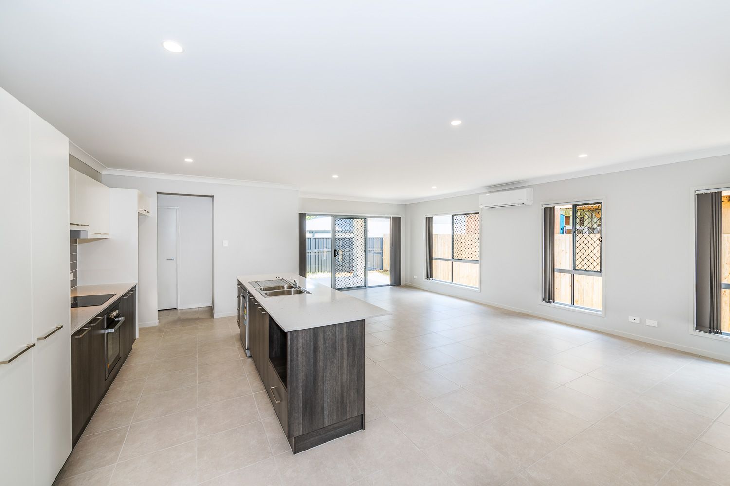 26 Leong Street, BRIDGEMAN DOWNS, QLD 4035