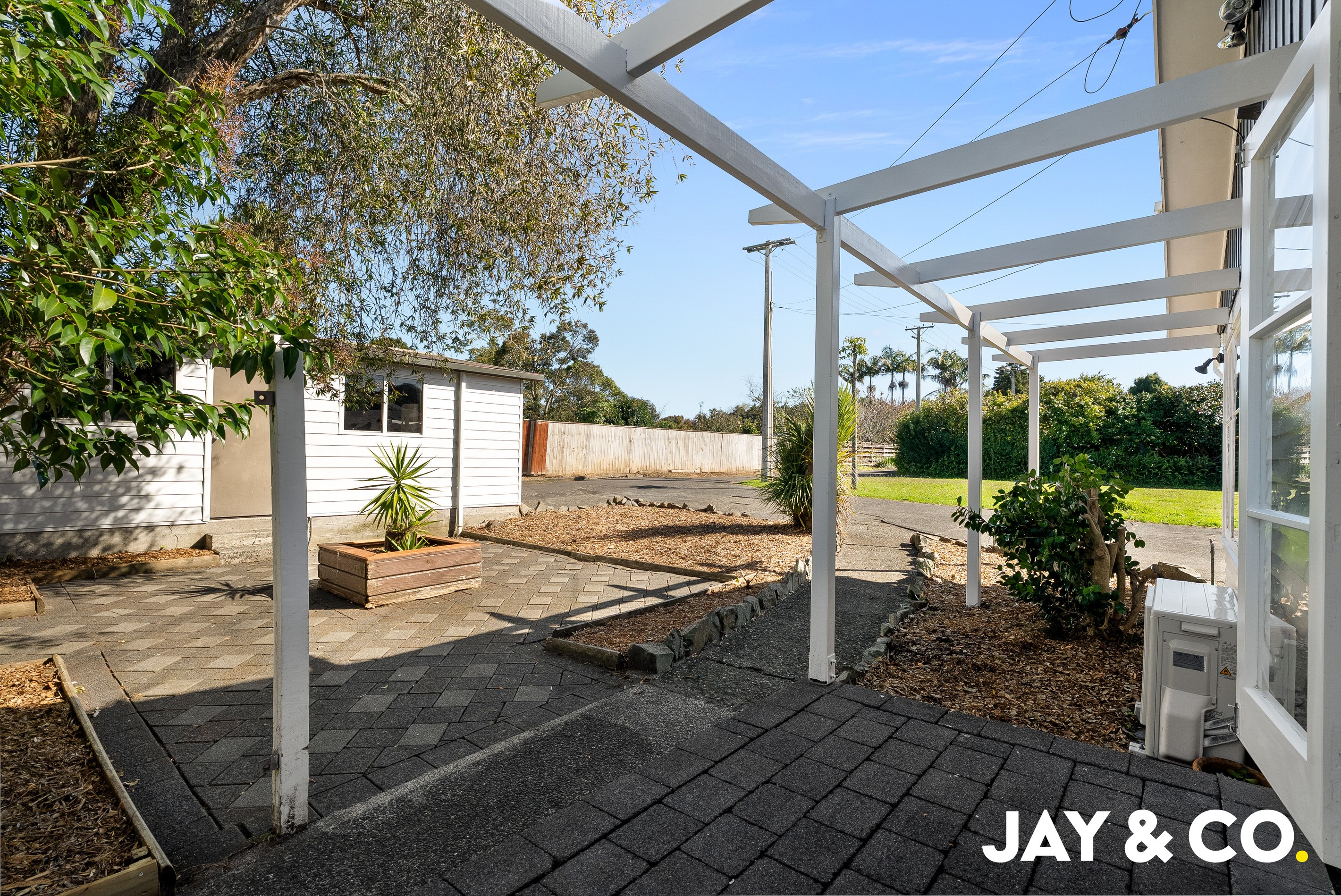 85D Hill Road, Hill Park, Manukau City