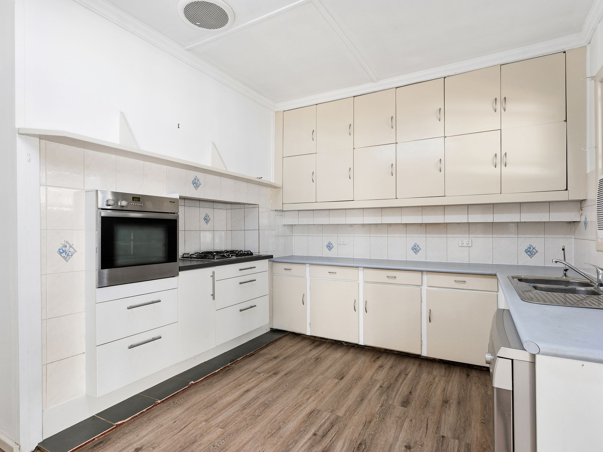 6 Noonan Street — photo 8 of 14