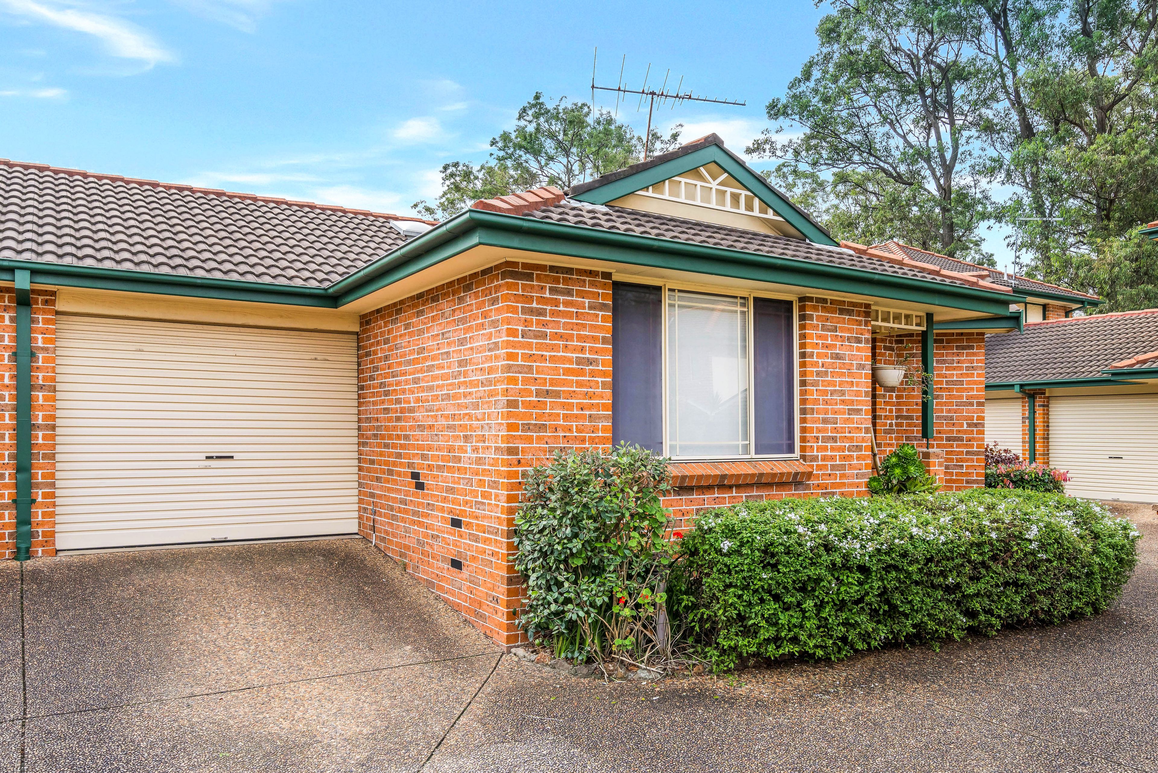 19-21 Scotchey Street, Prairiewood NSW 2176