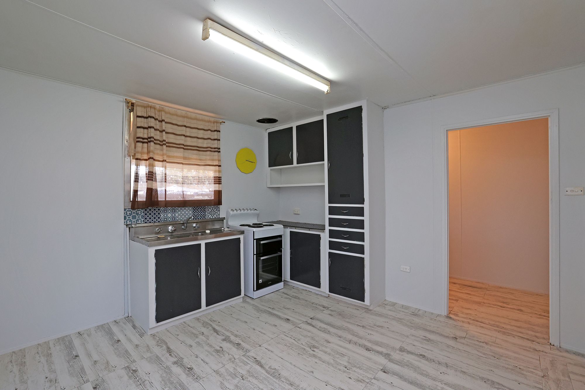 5 Vine Court — photo 3 of 10