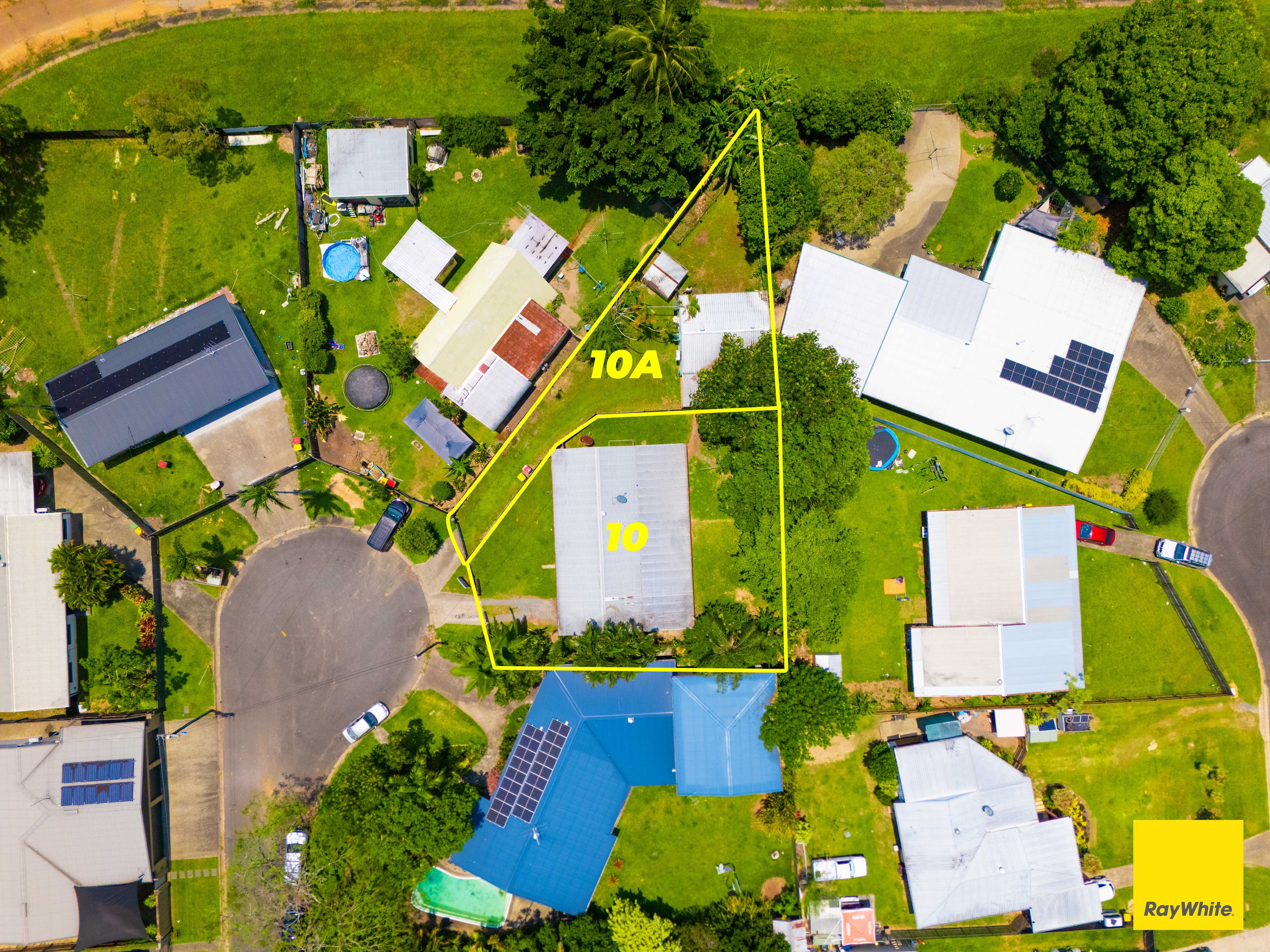 10 Ulambi Close, White Rock QLD 4868
