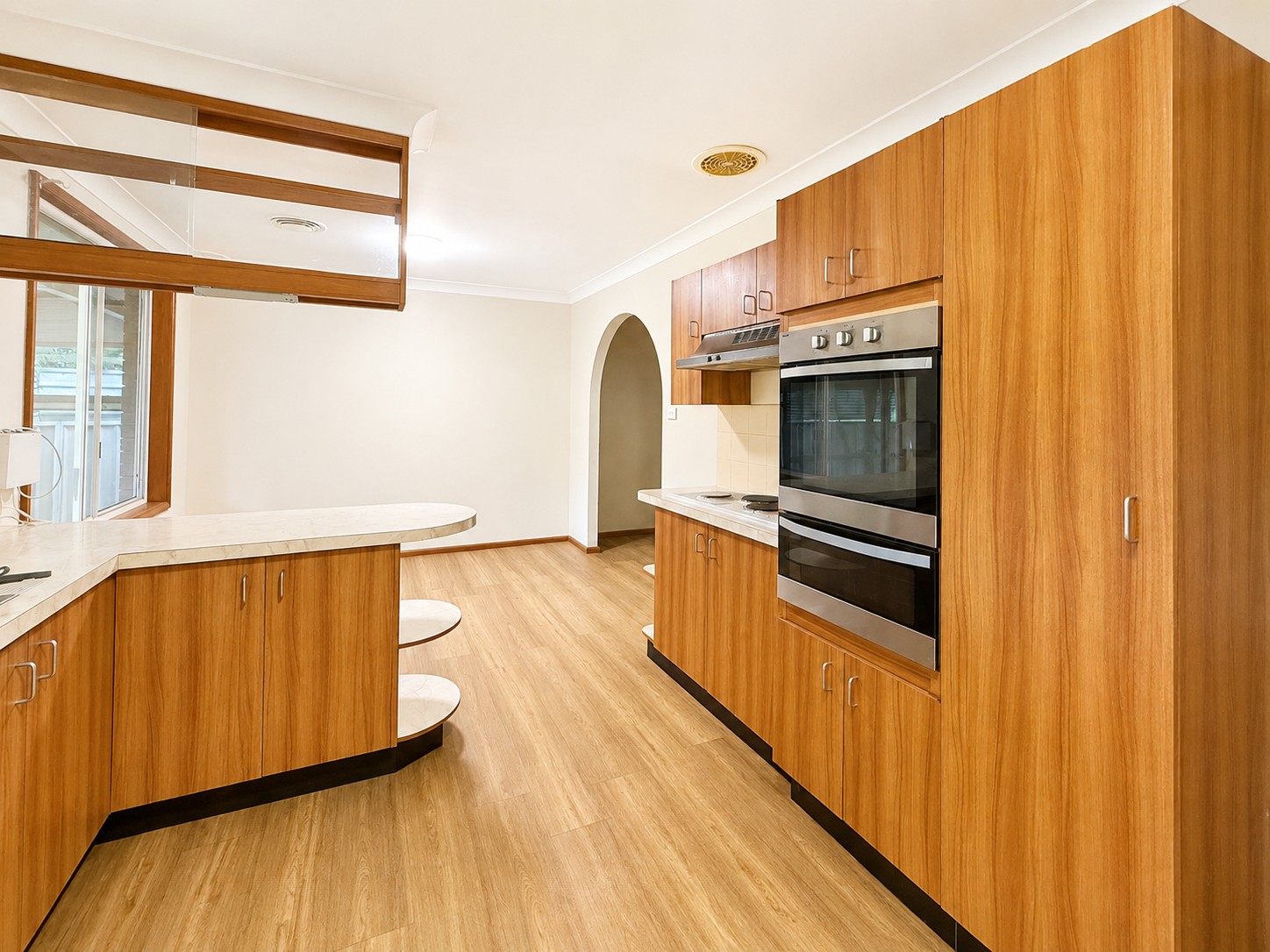 6 Murrumbong Road, Summerland Point, NSW 2259