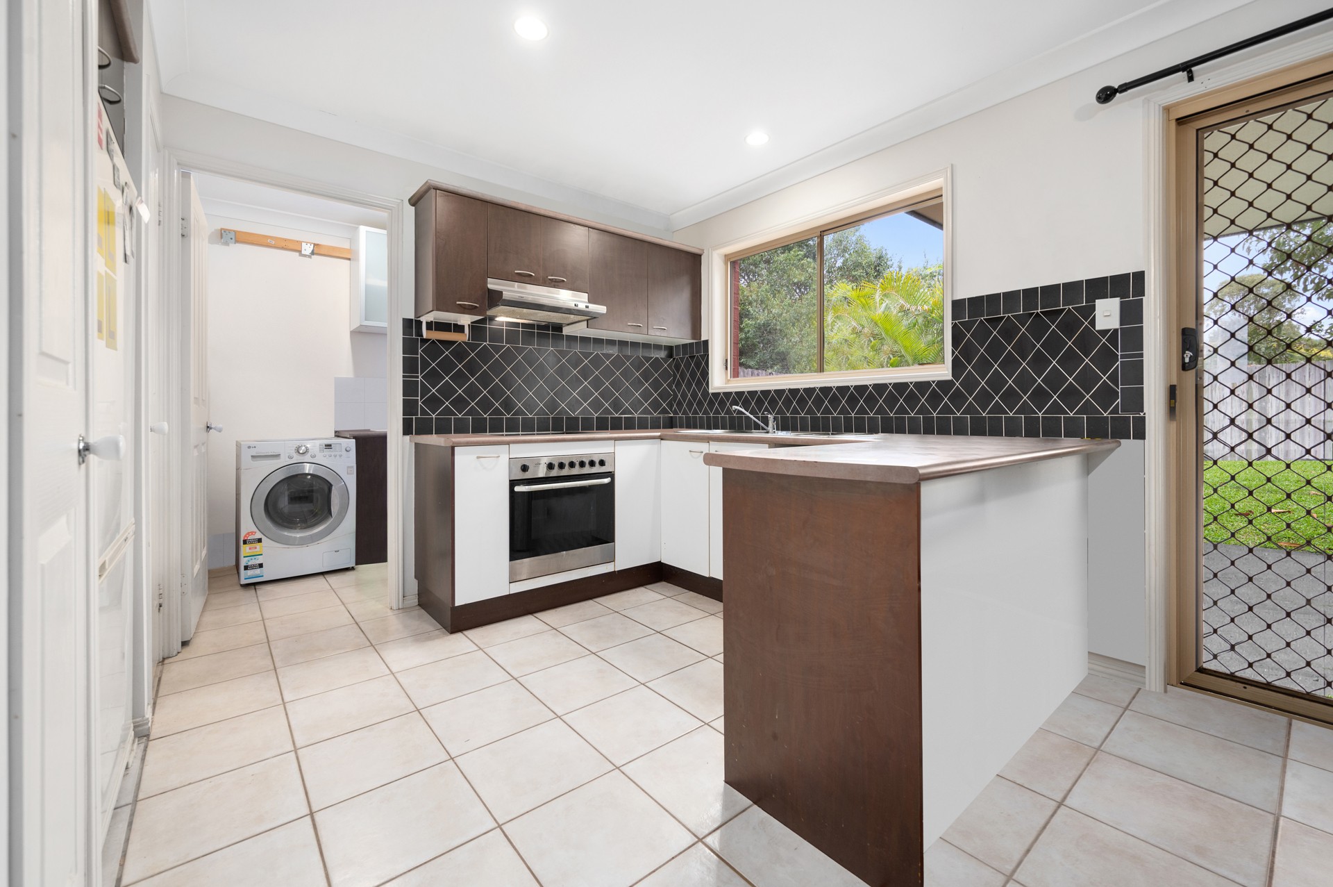 25/31 Archipelago Street, Pacific Pines, QLD 4211