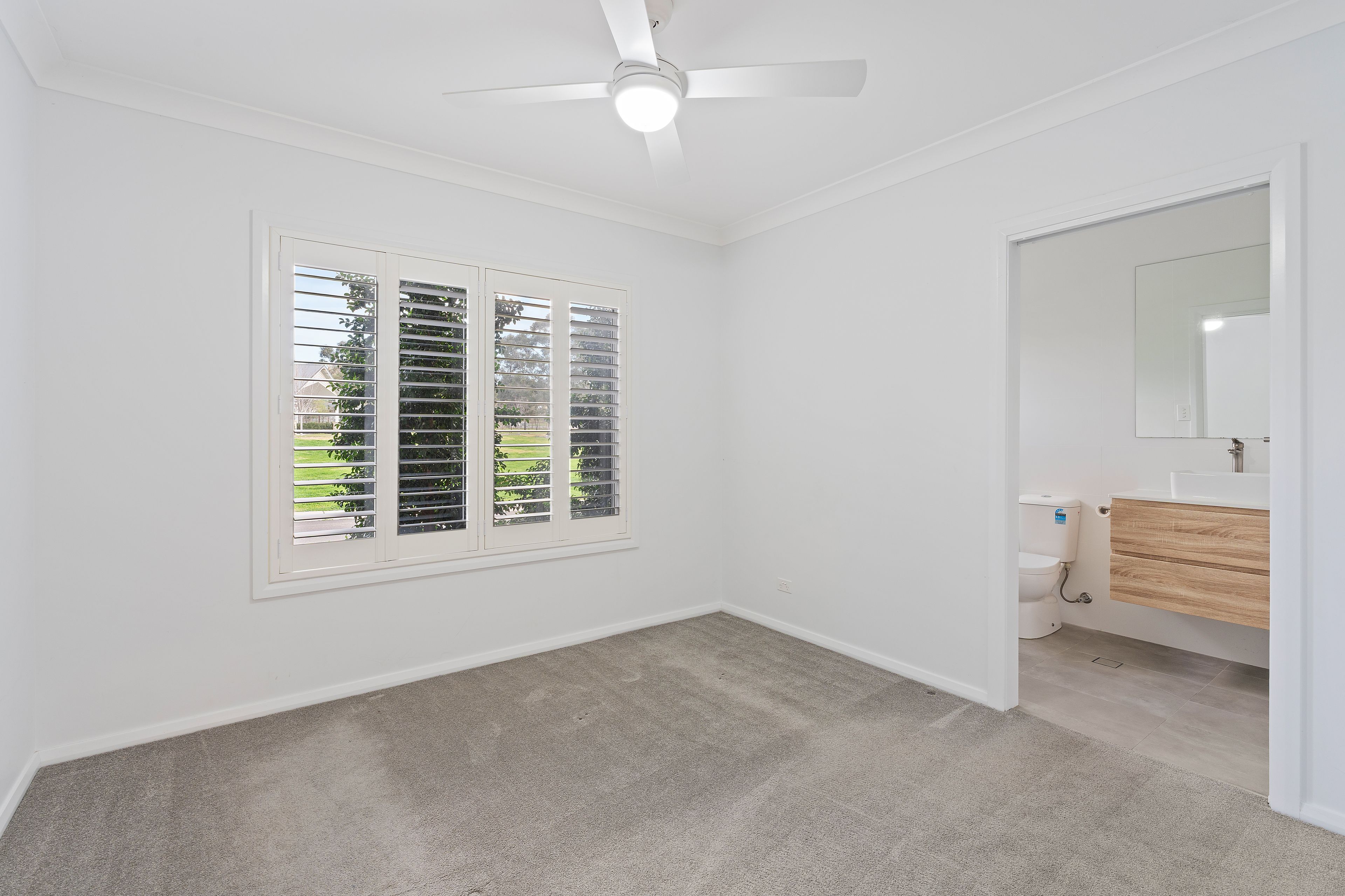 18/9080 New England Highway — photo 12 of 25