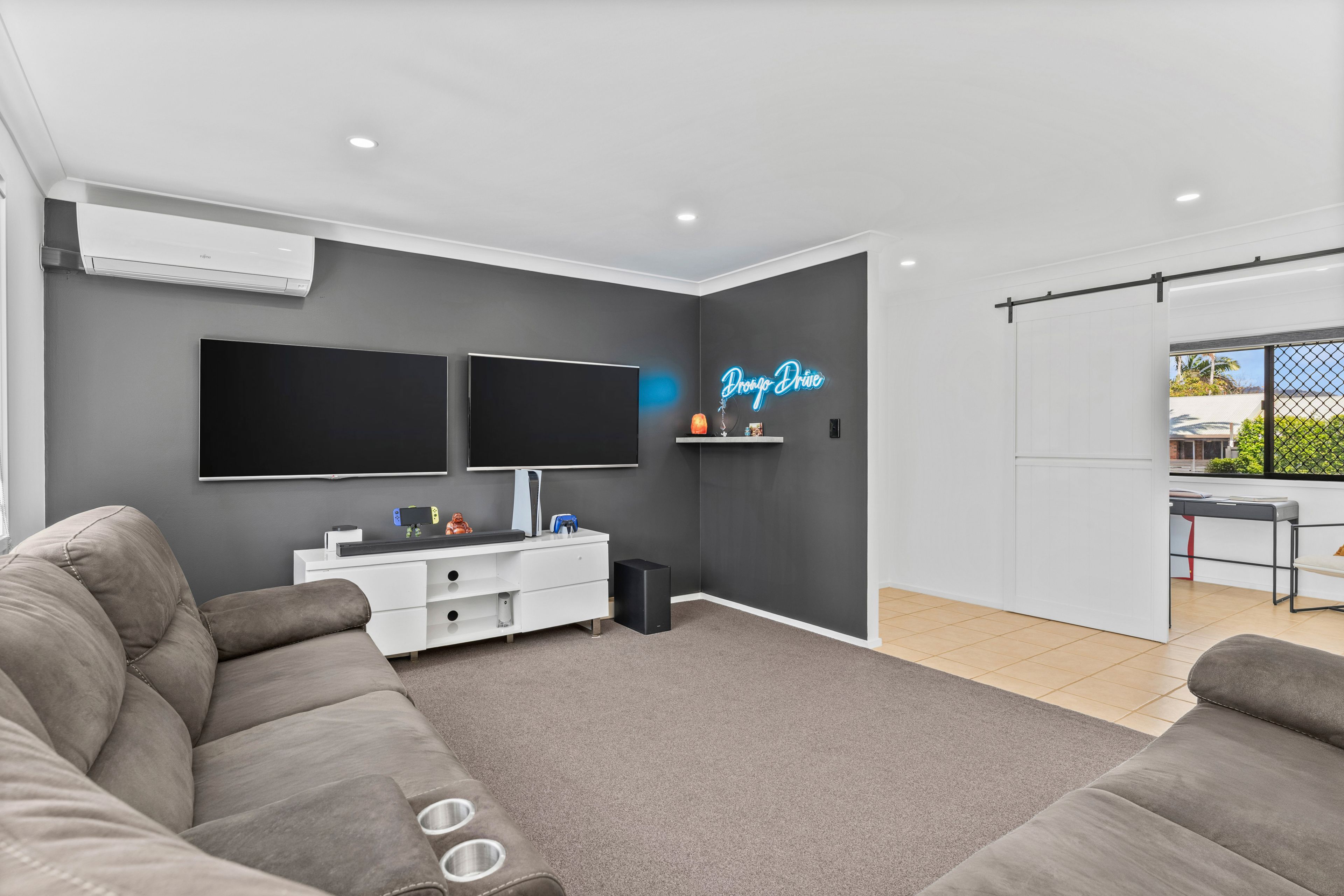 14 Dorrigo Drive — photo 10 of 22