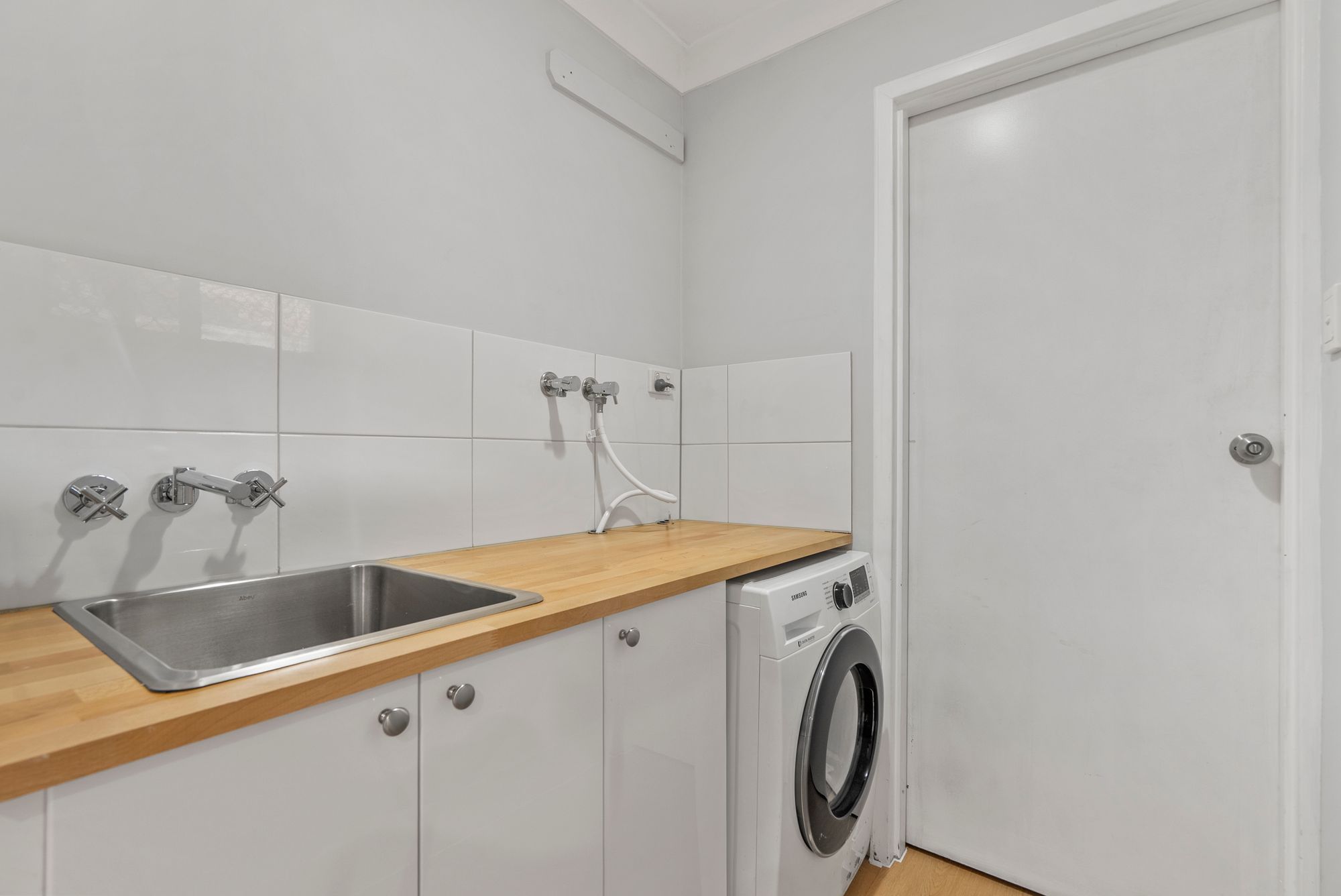 50/13 Bowden Court — photo 16 of 27